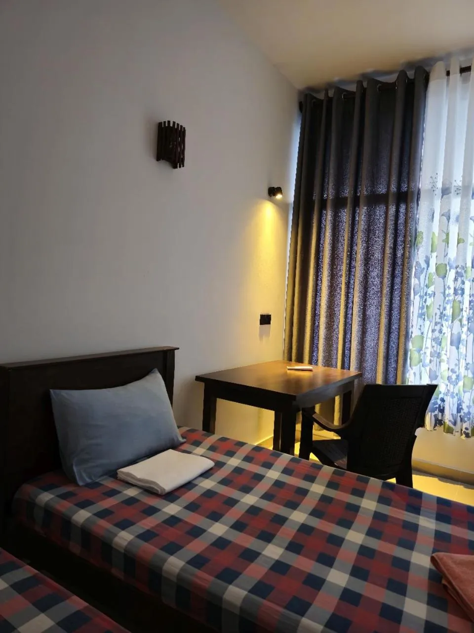 Seating area, Bed in Sailors Mirissa