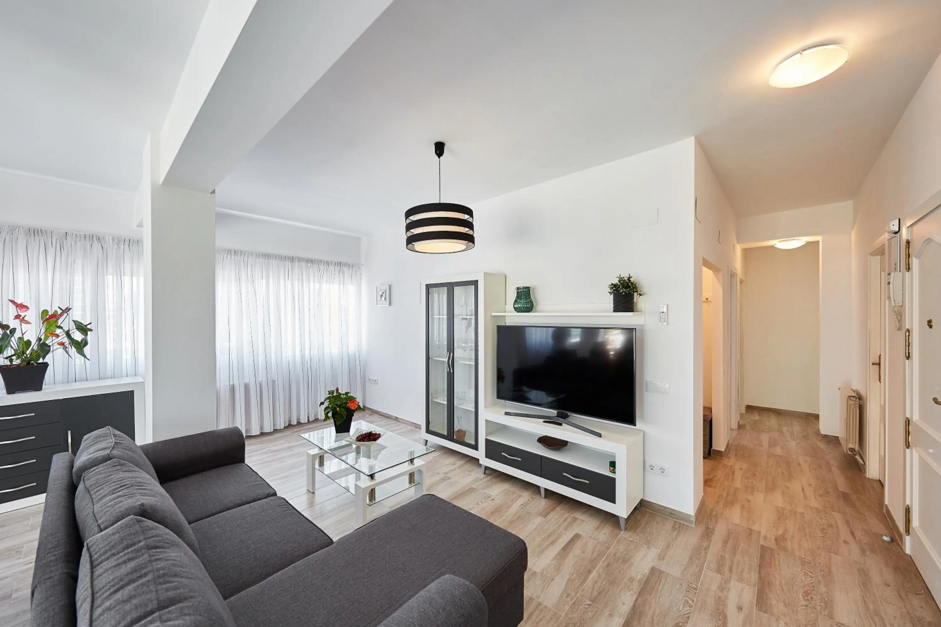 TV and multimedia in Sonrisa Apartments