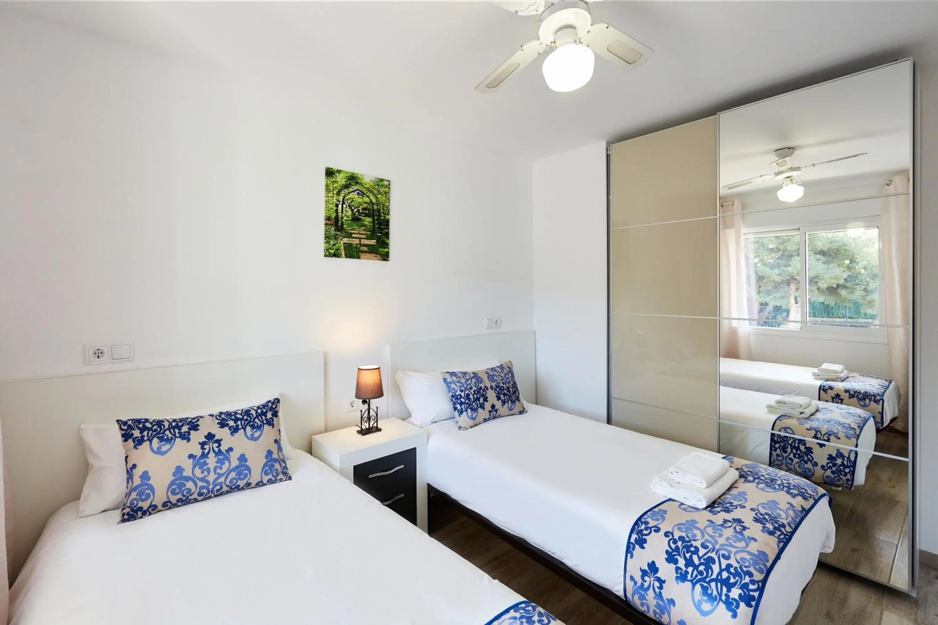 Bed in Sonrisa Apartments