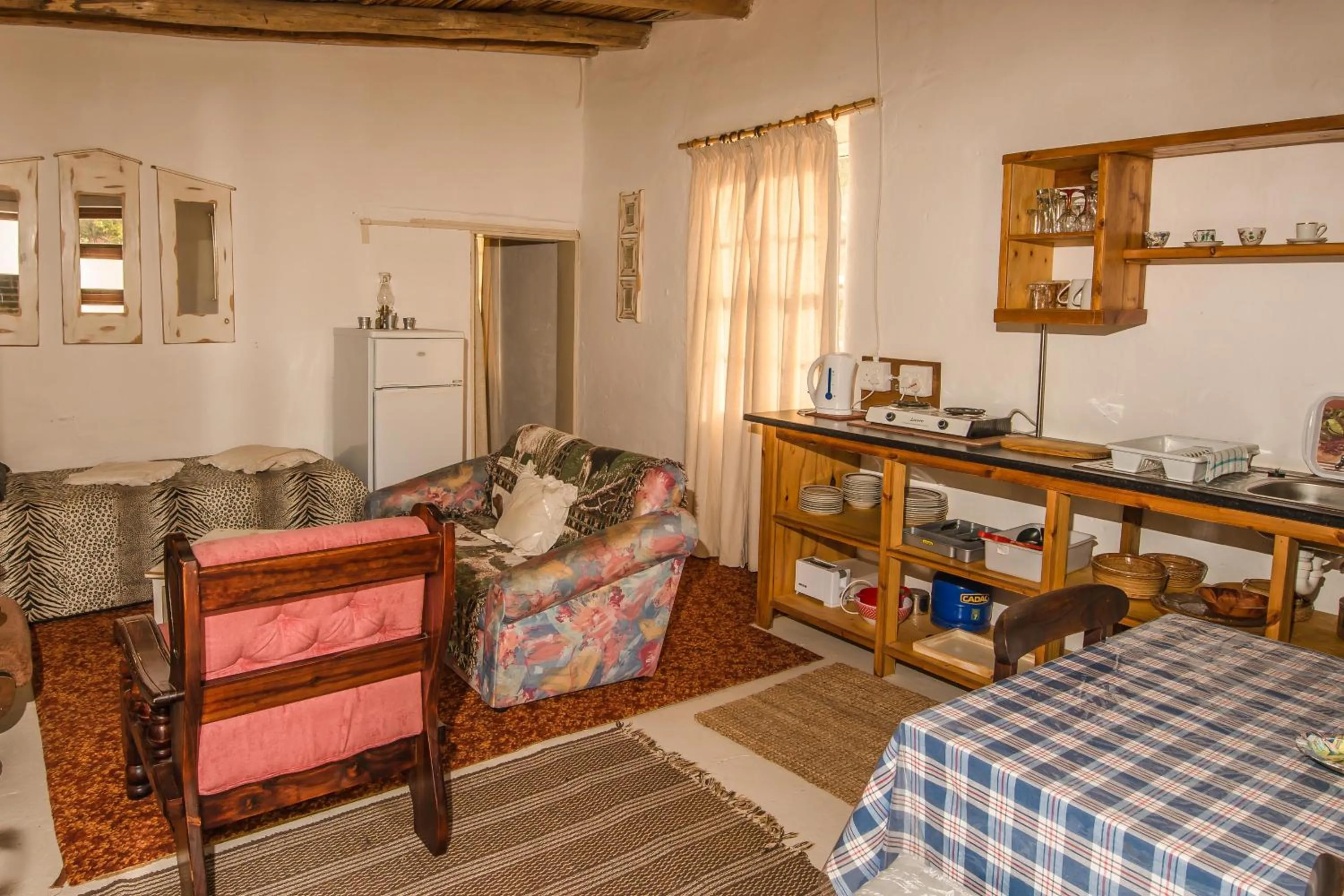 One-Bedroom House - single occupancy in Matjiesvlei Guestfarm