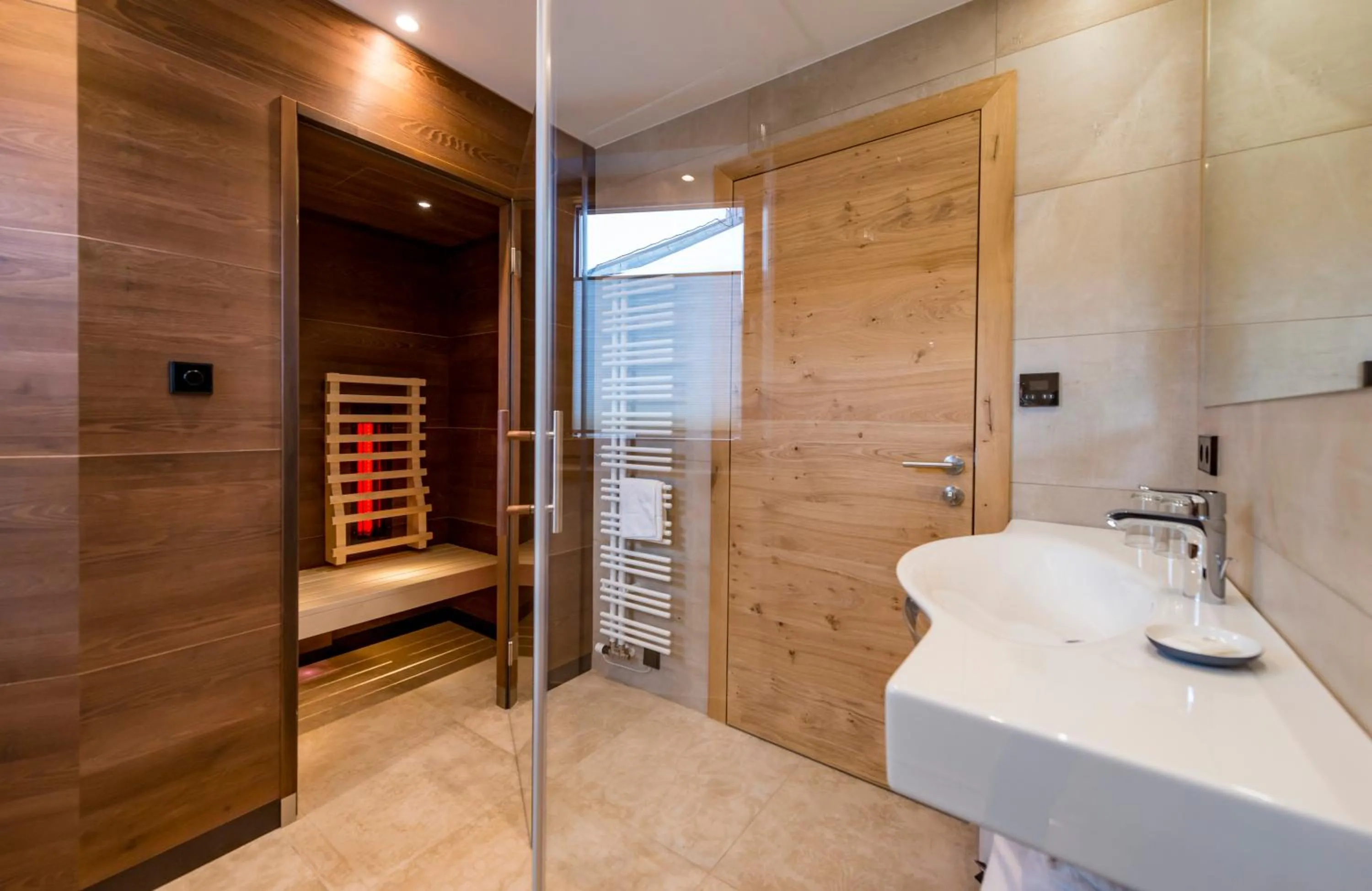 Bathroom in Tiroler Weinstube