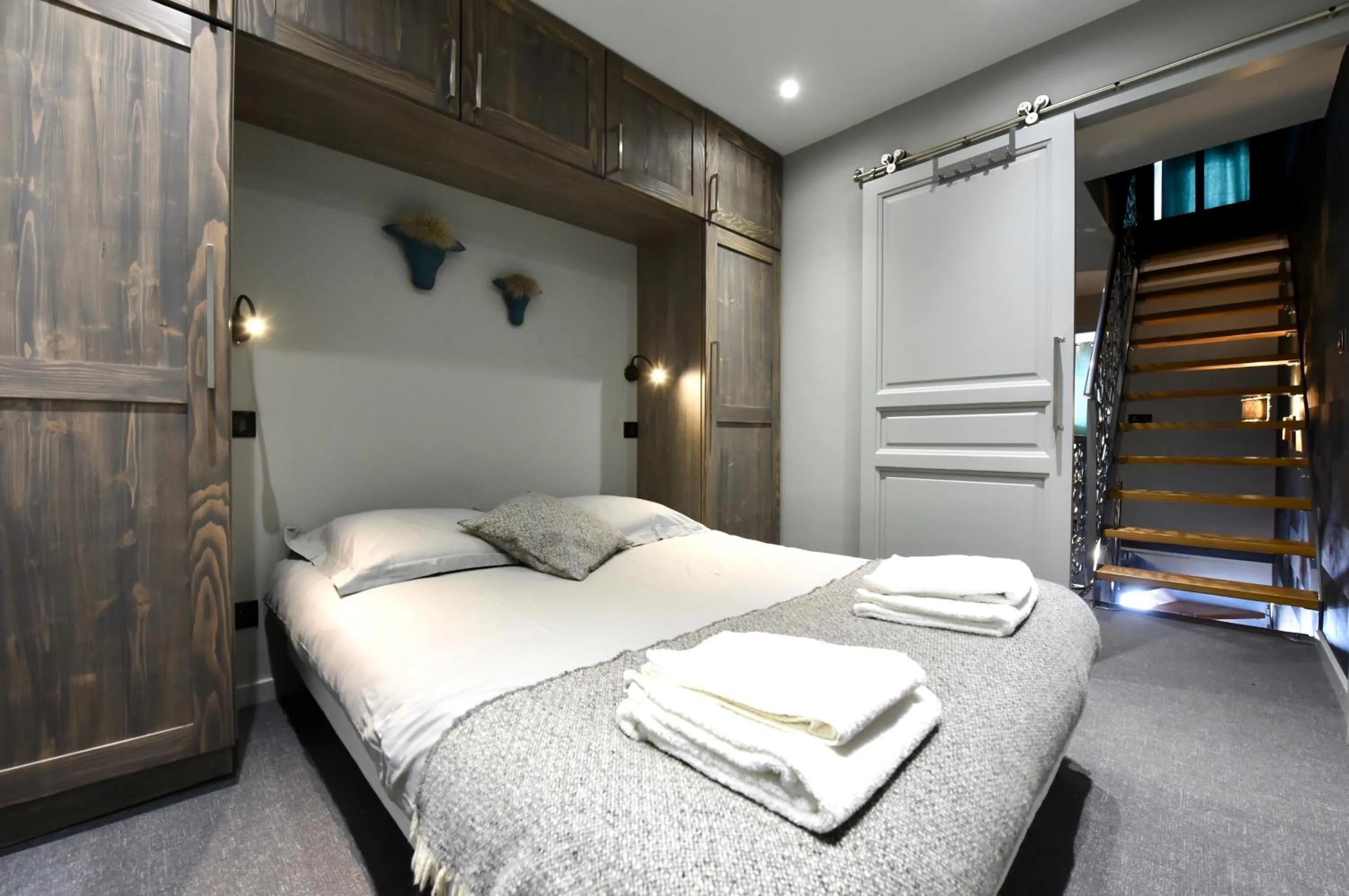 Bedroom, Bed in Au Selaou 34