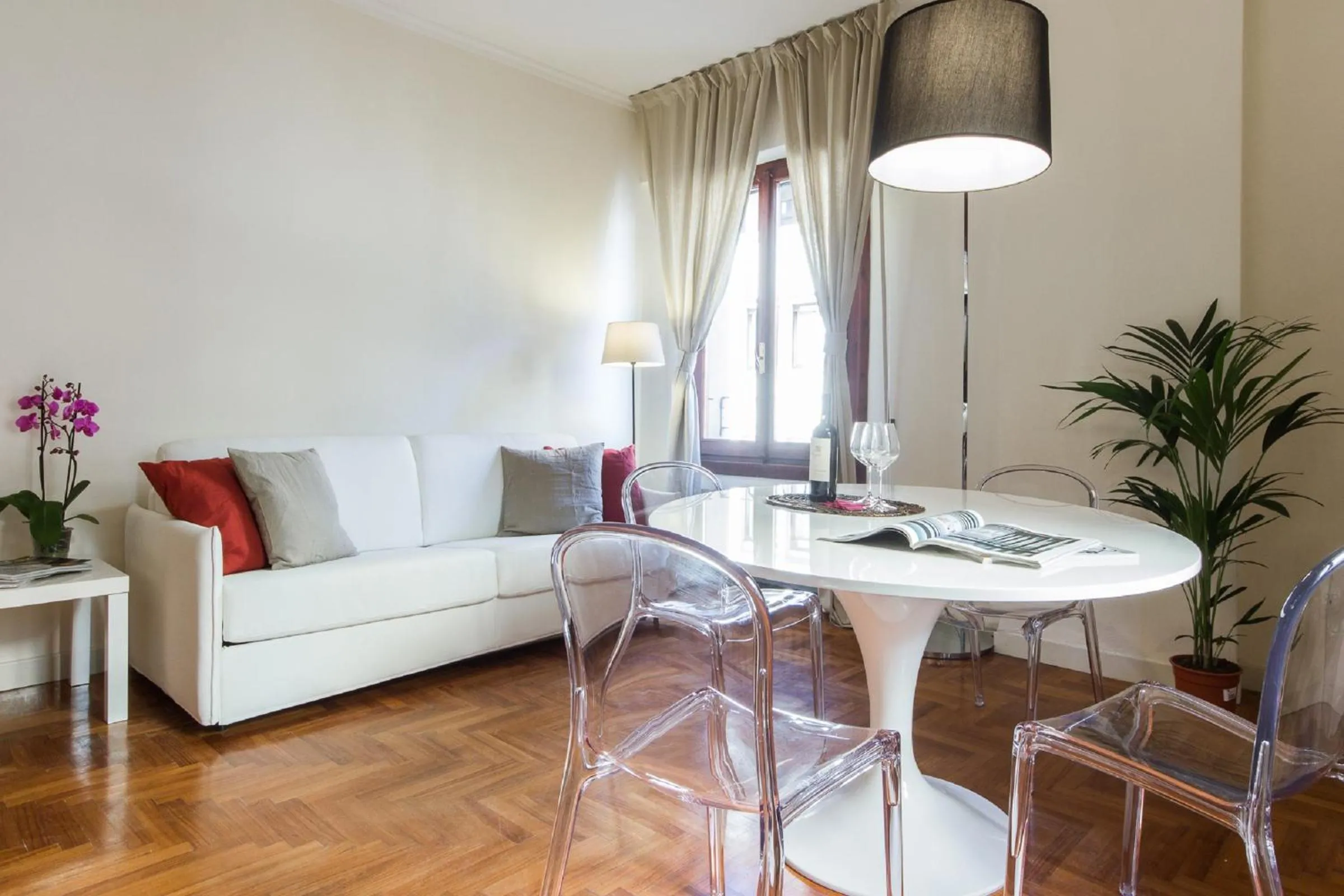 Living room in Apartments Florence - Le Por Santa Maria