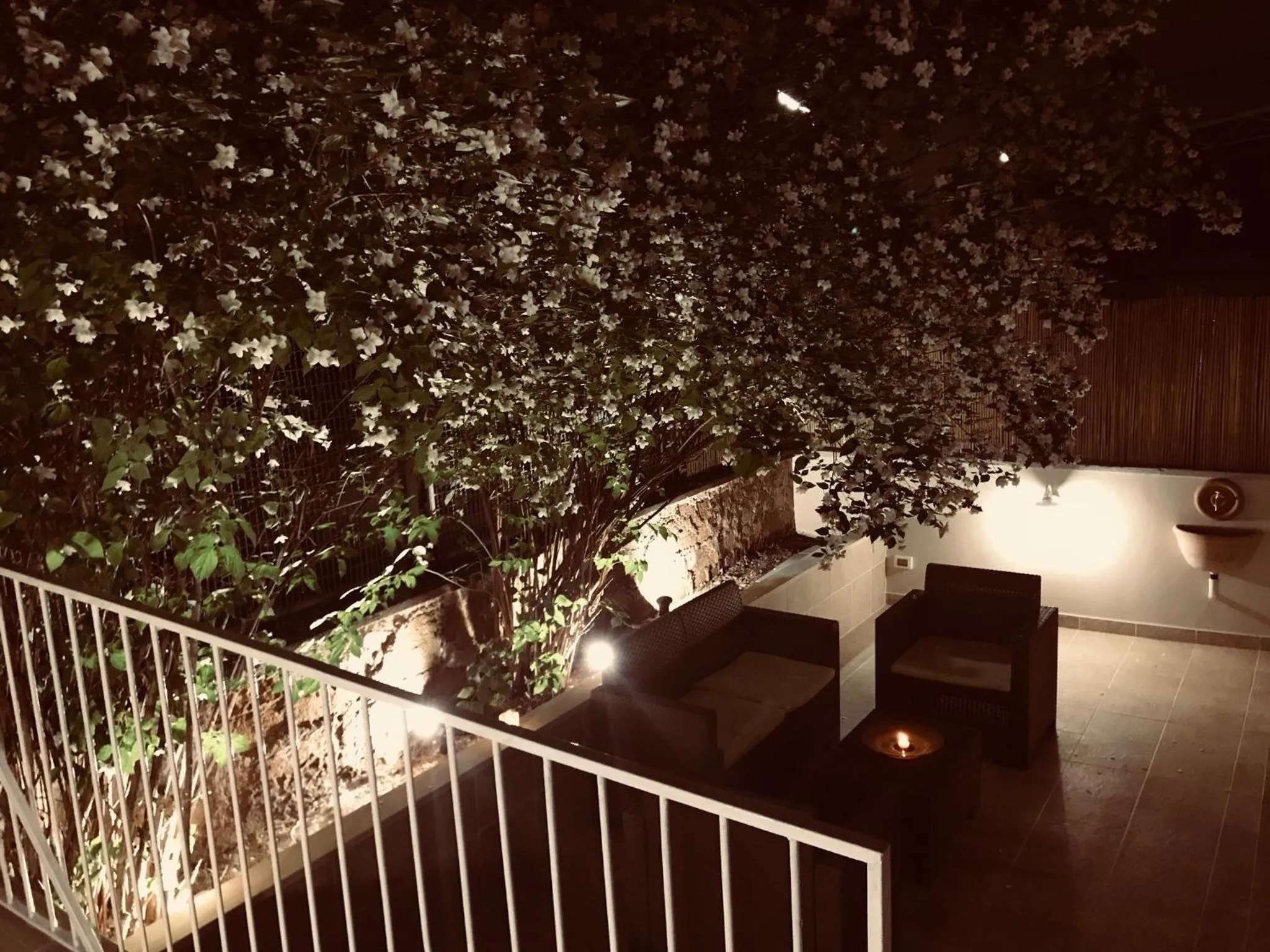 Property building in Aruna Suites