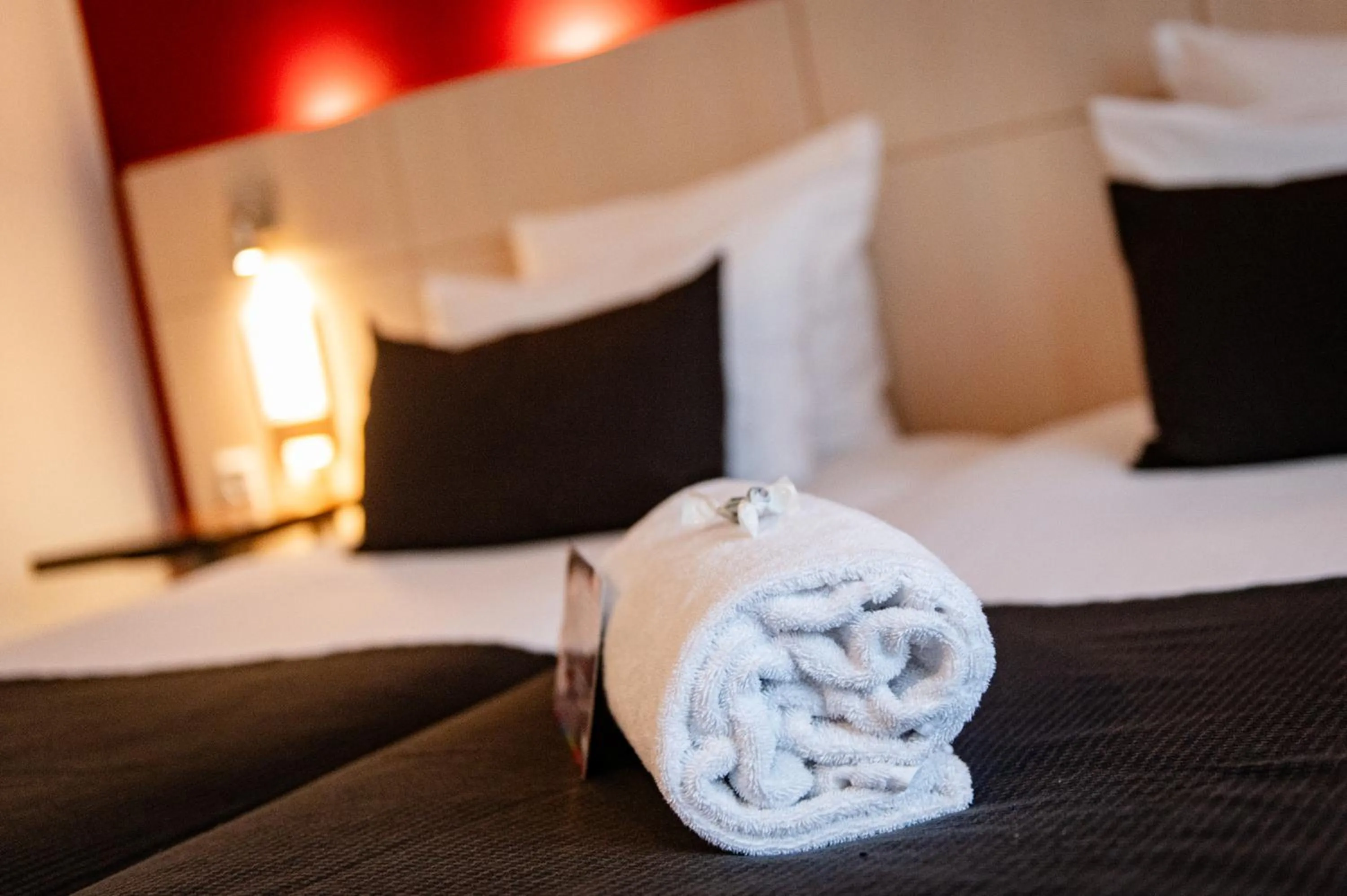 Bedroom, Bed in Hotel & Aparthotel Casteau Resort Mons Soignies