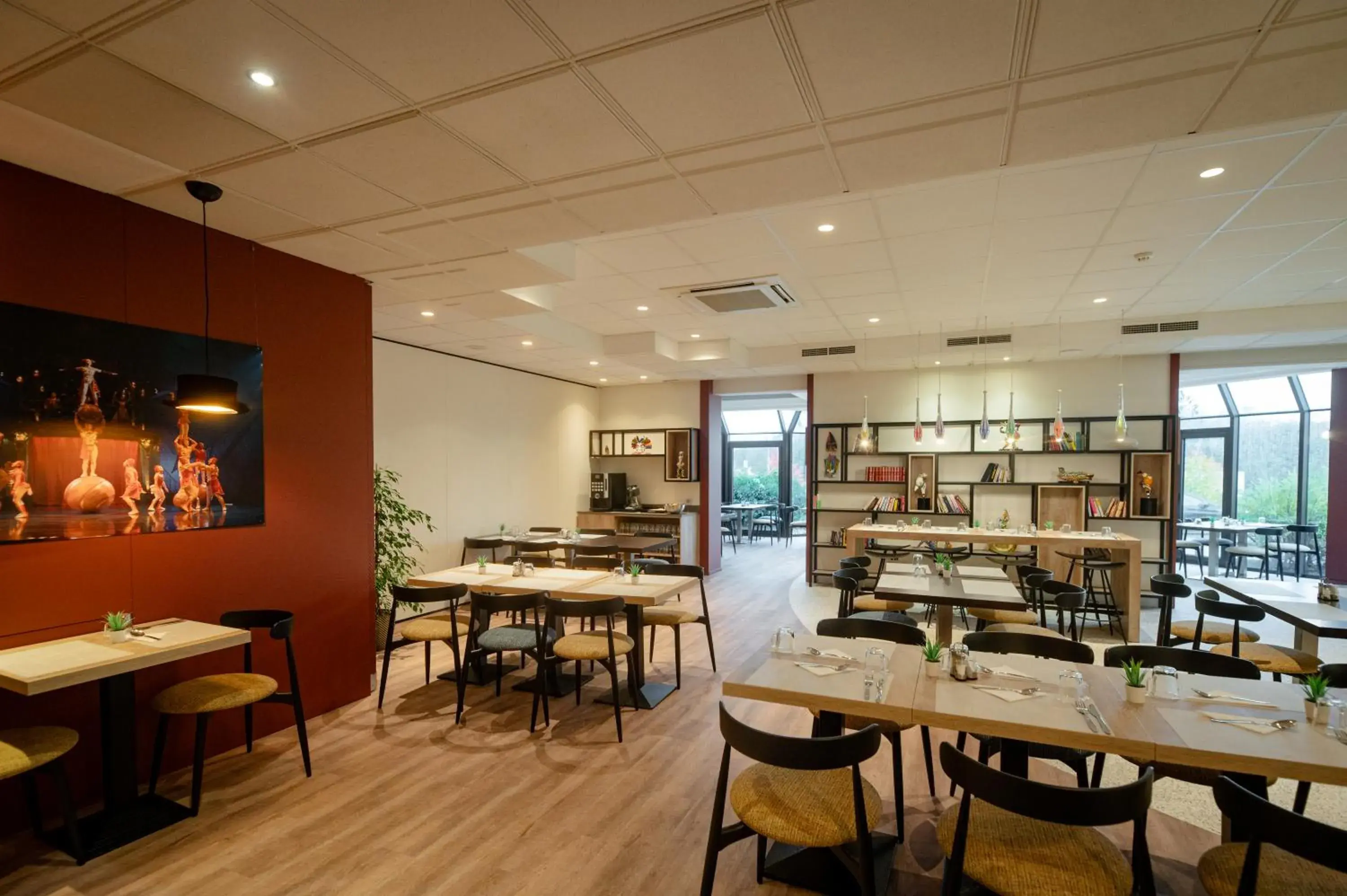 Breakfast in Hotel & Aparthotel Casteau Resort Mons Soignies Breakfast in Hotel & Aparthotel Casteau Resort Mons Soignies