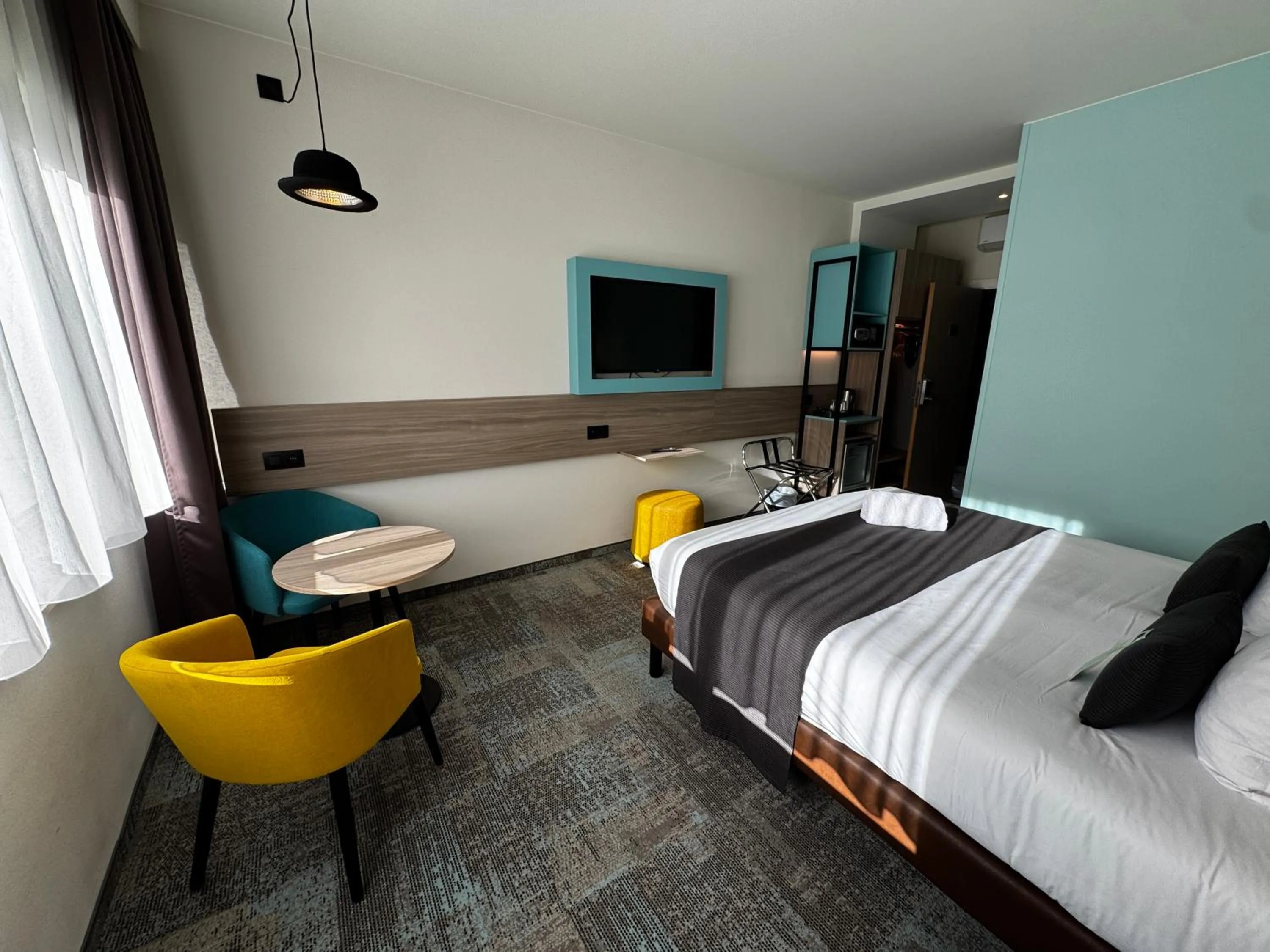 Photo of the whole room, Bed in Hotel & Aparthotel Casteau Resort Mons Soignies