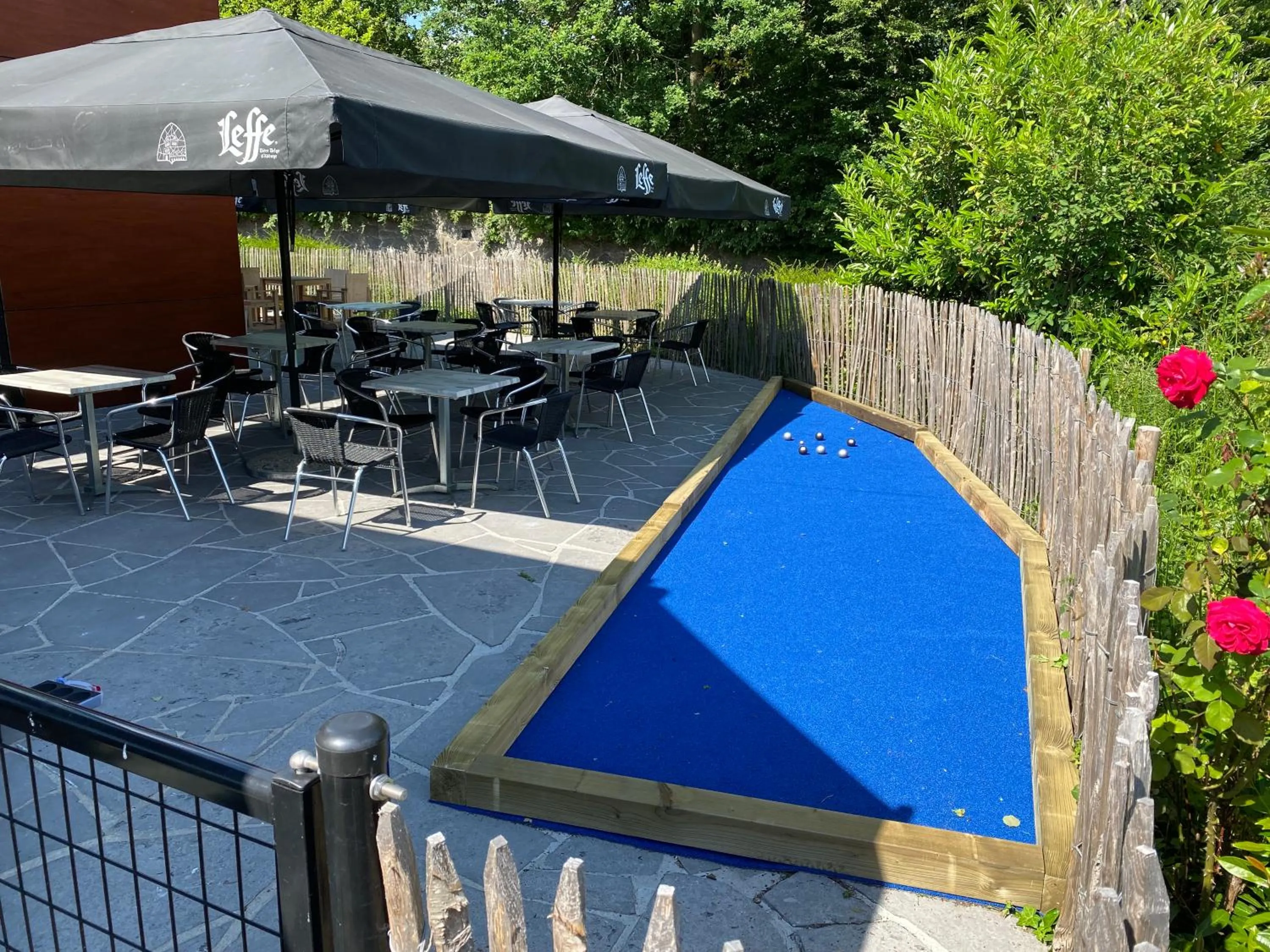 Patio in Hotel & Aparthotel Casteau Resort Mons Soignies