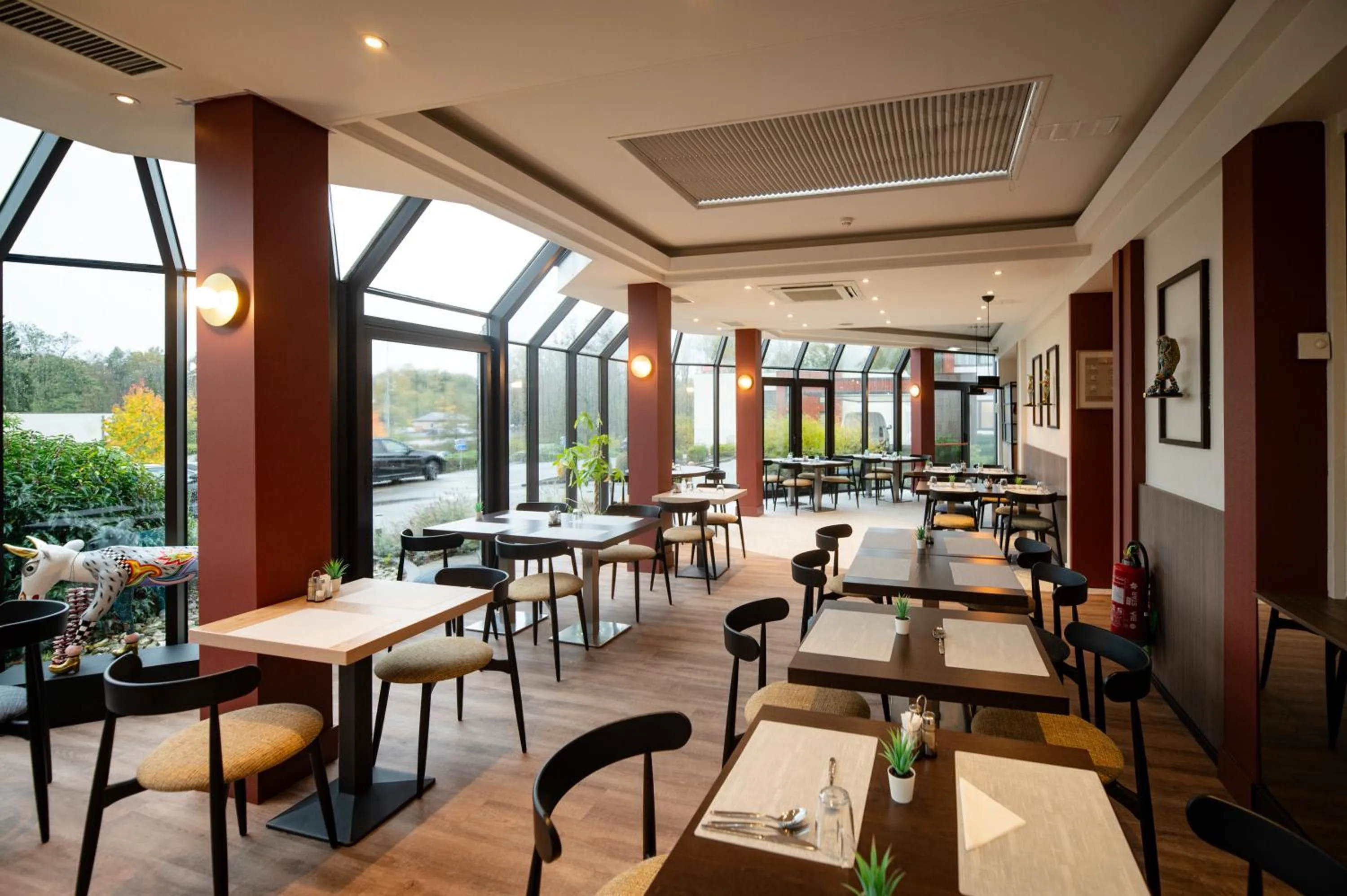 Breakfast in Hotel & Aparthotel Casteau Resort Mons Soignies