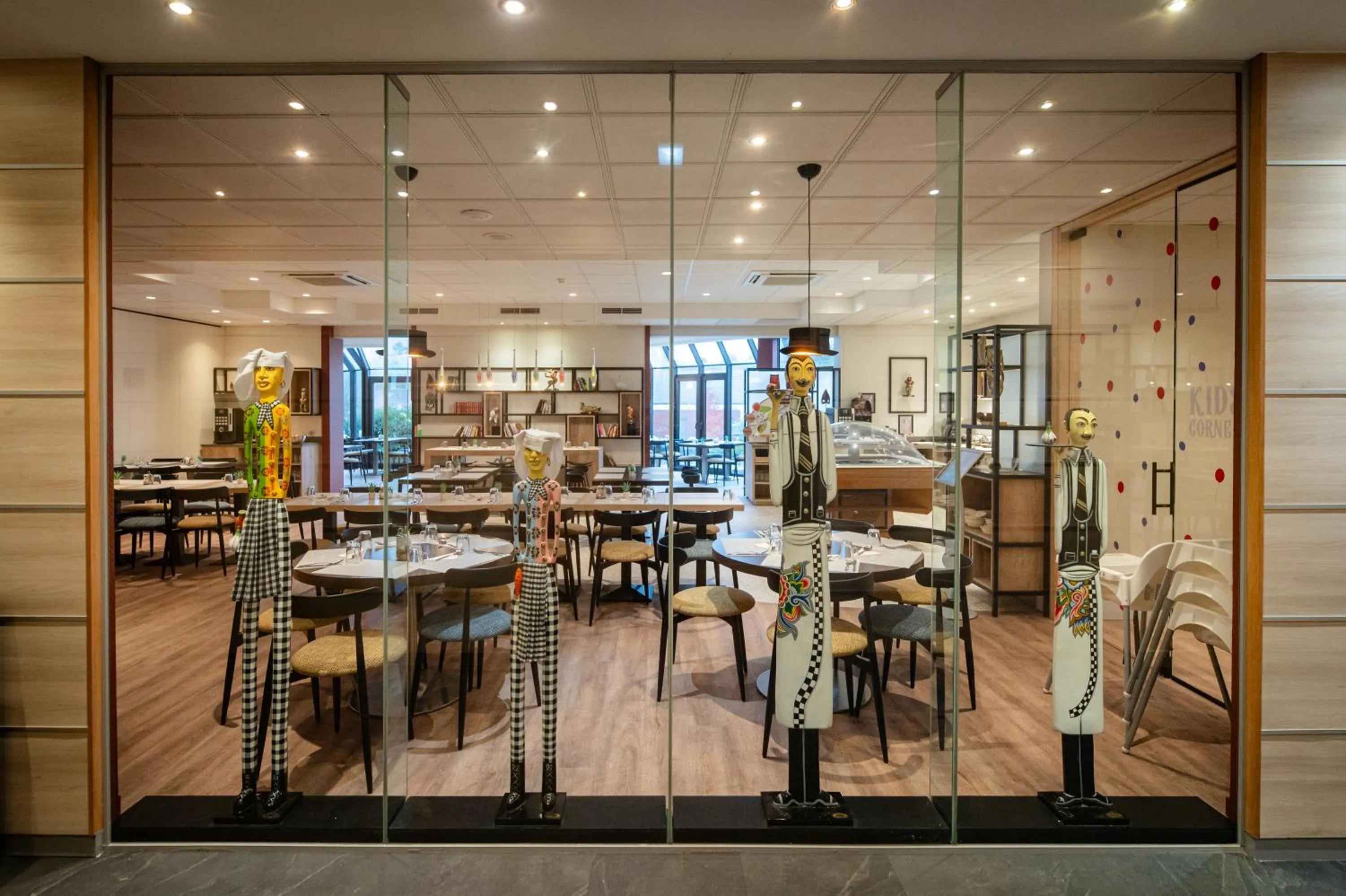 Breakfast in Hotel & Aparthotel Casteau Resort Mons Soignies