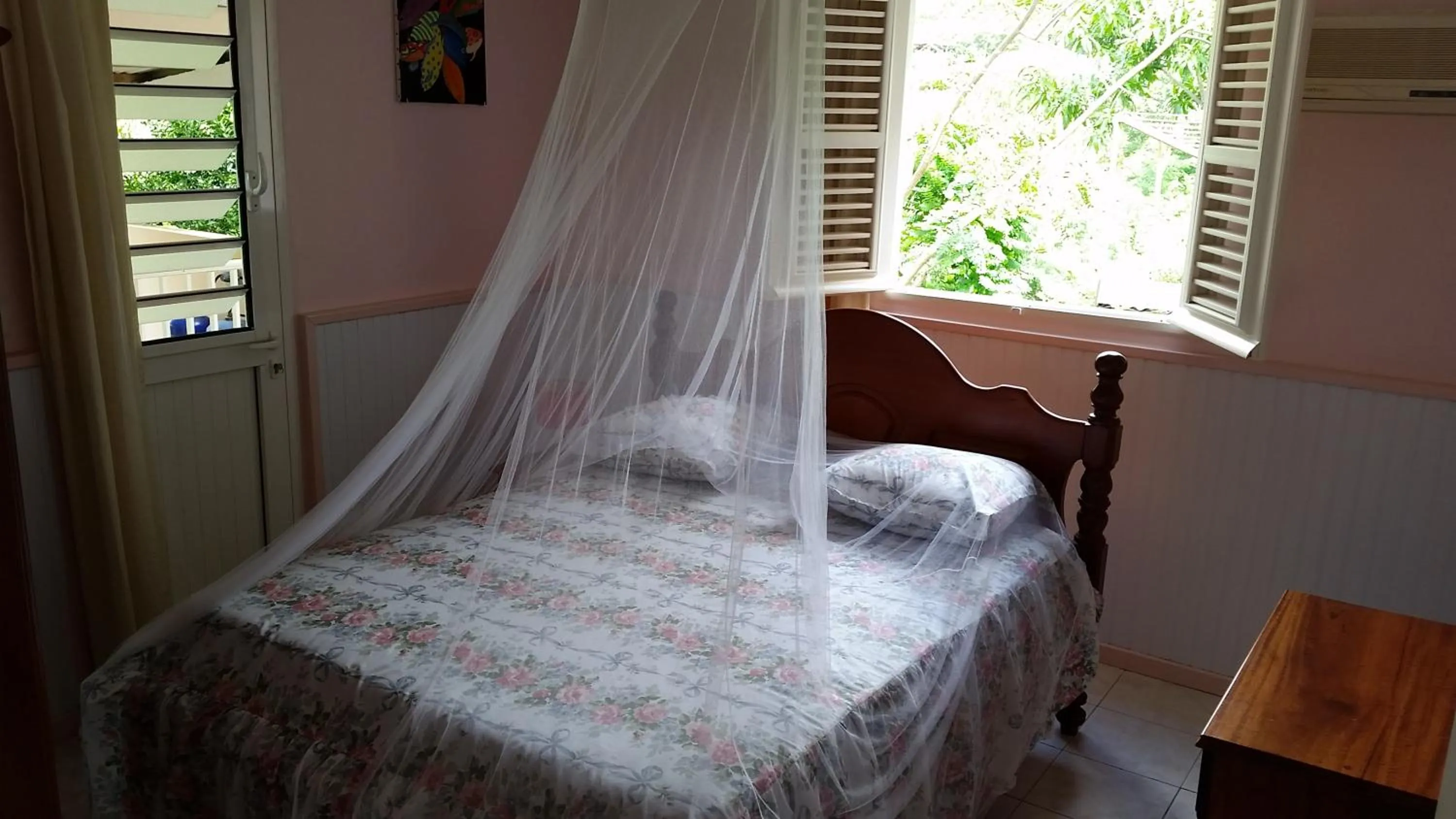 Bed in Chez Lucia et Donatien