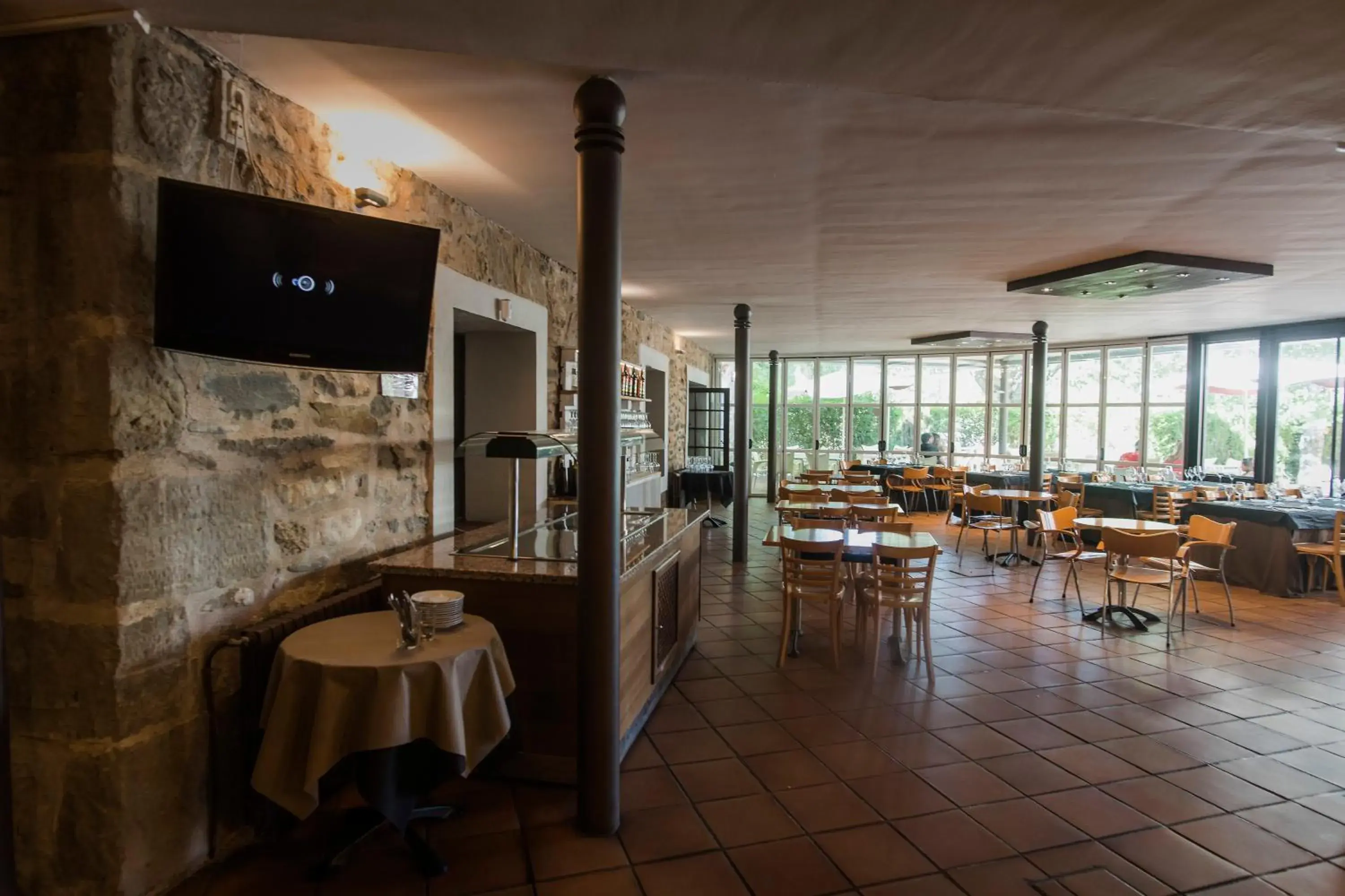 Restaurant/places to eat in La Pedanía Hotel Y Bungalows - Ligüerre de Cinca Restaurant/places to eat in La Pedanía Hotel Y Bungalows - Ligüerre de Cinca