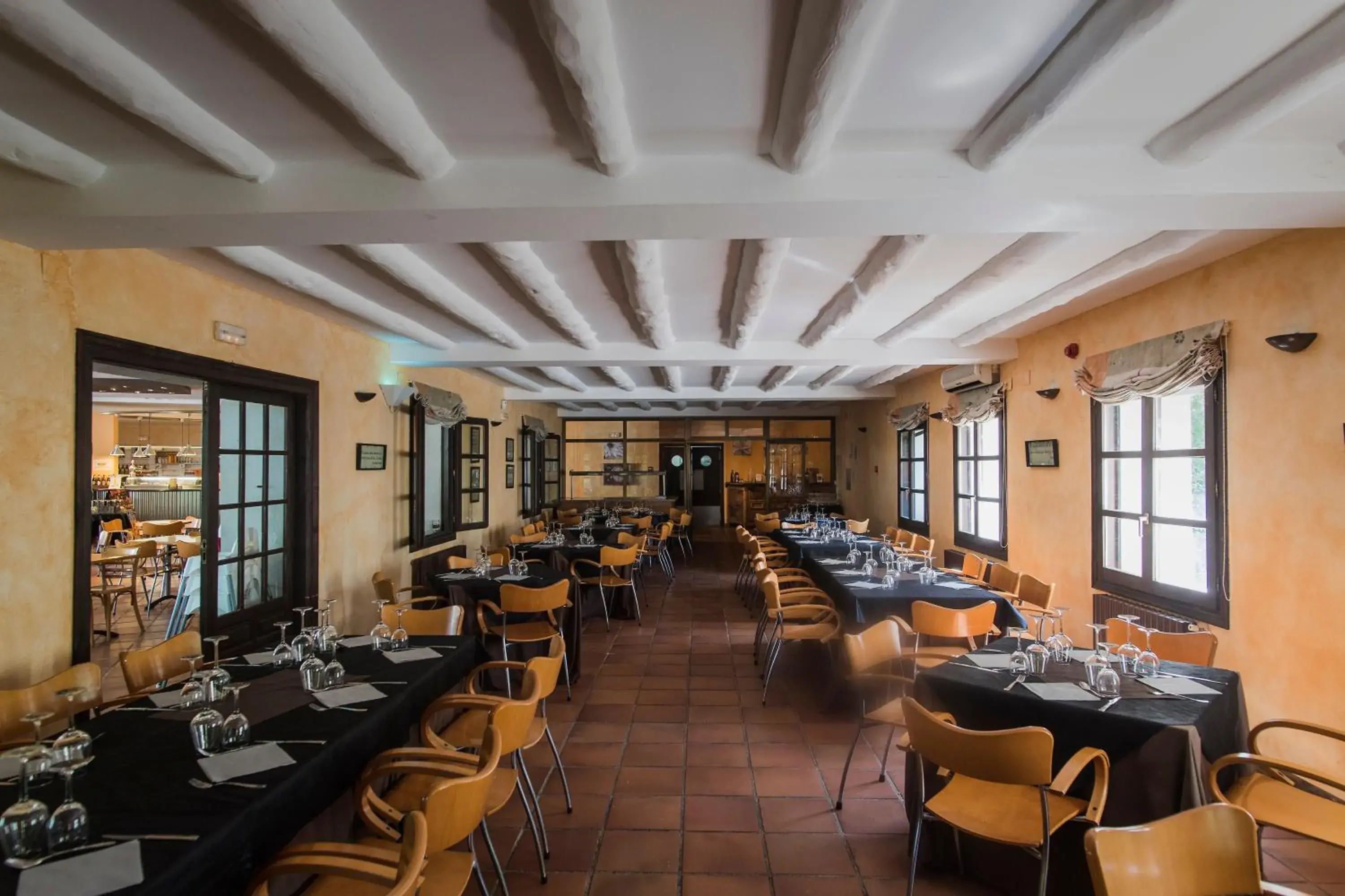 Restaurant/places to eat in La Pedanía Hotel Y Bungalows - Ligüerre de Cinca Restaurant/places to eat in La Pedanía Hotel Y Bungalows - Ligüerre de Cinca