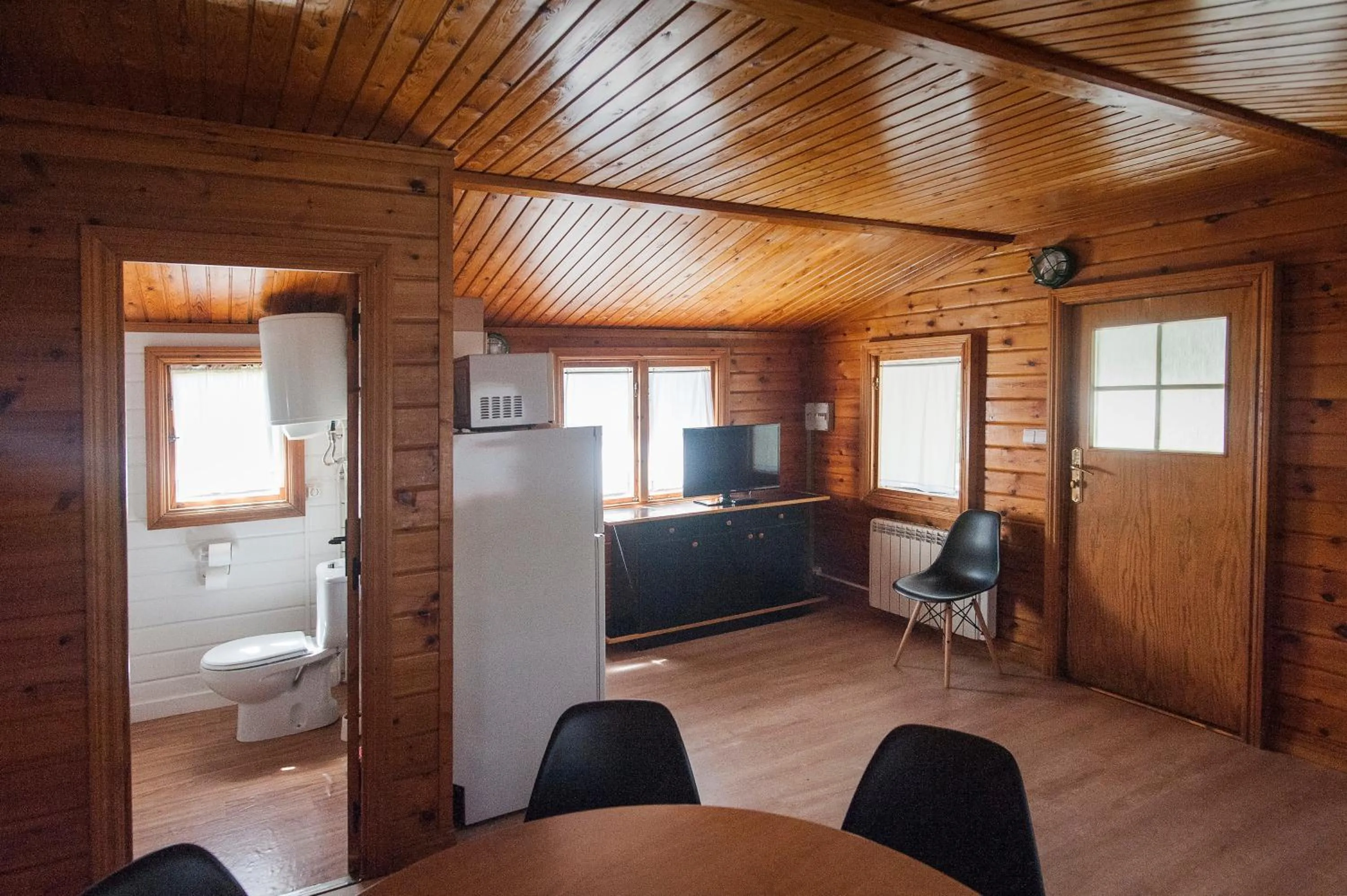 Toilet in La Pedanía Hotel Y Bungalows - Ligüerre de Cinca