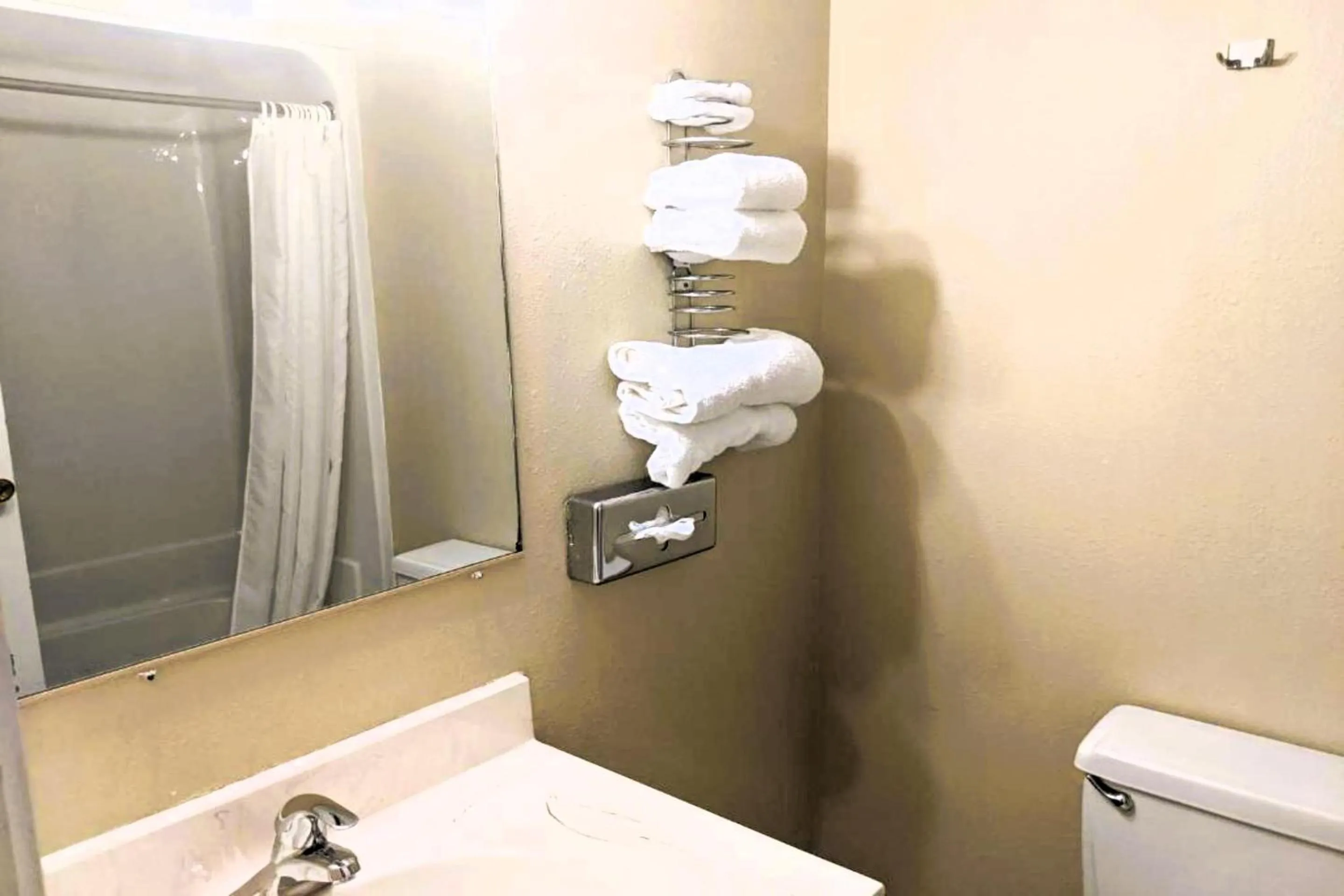 Bathroom in Love Hotels Kadoka by OYO at Badlands SD