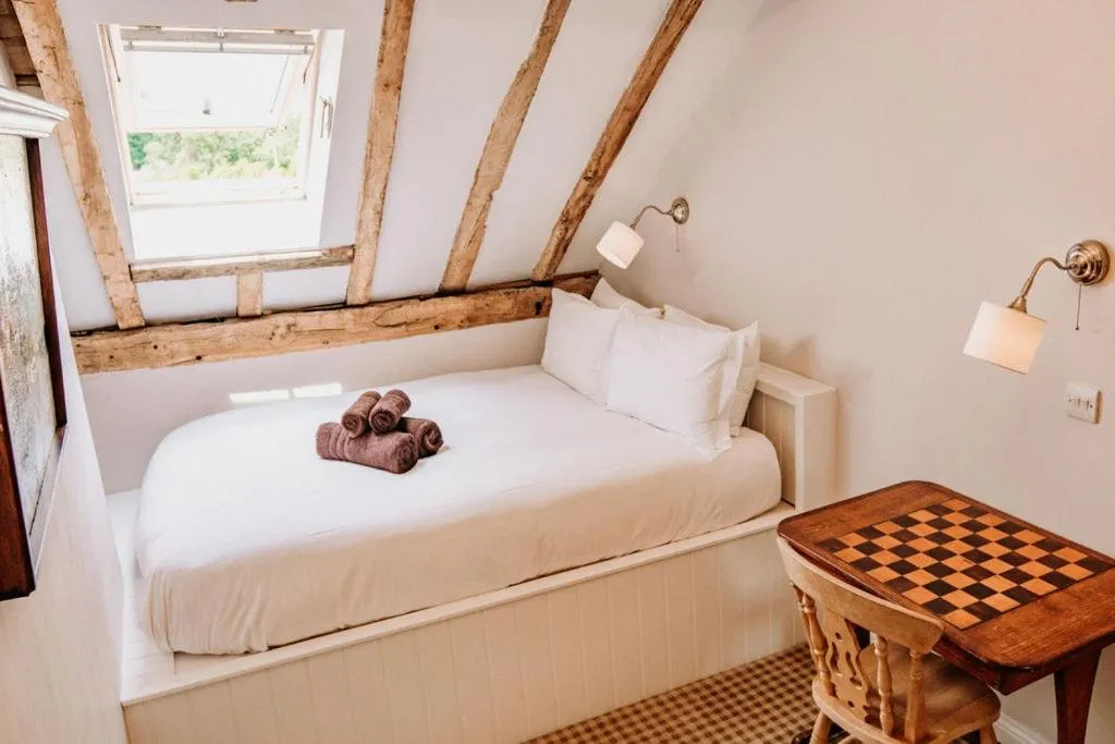 One-Bedroom Villa in Creeksea Place Barns