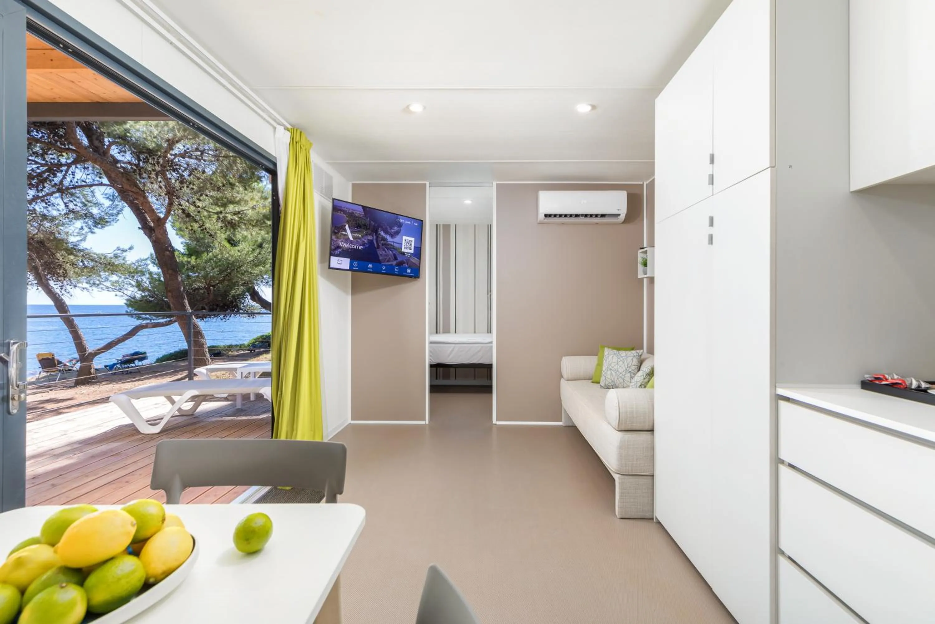 TV and multimedia in Arena Stoja Camping Homes