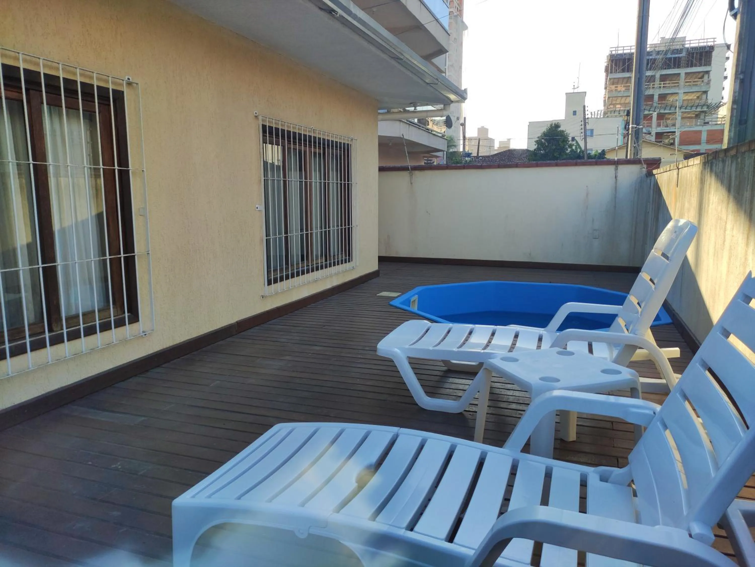 BRUNO KLEMTZ RUA 274 CaSA COM PISCINA PRIVATIVA
