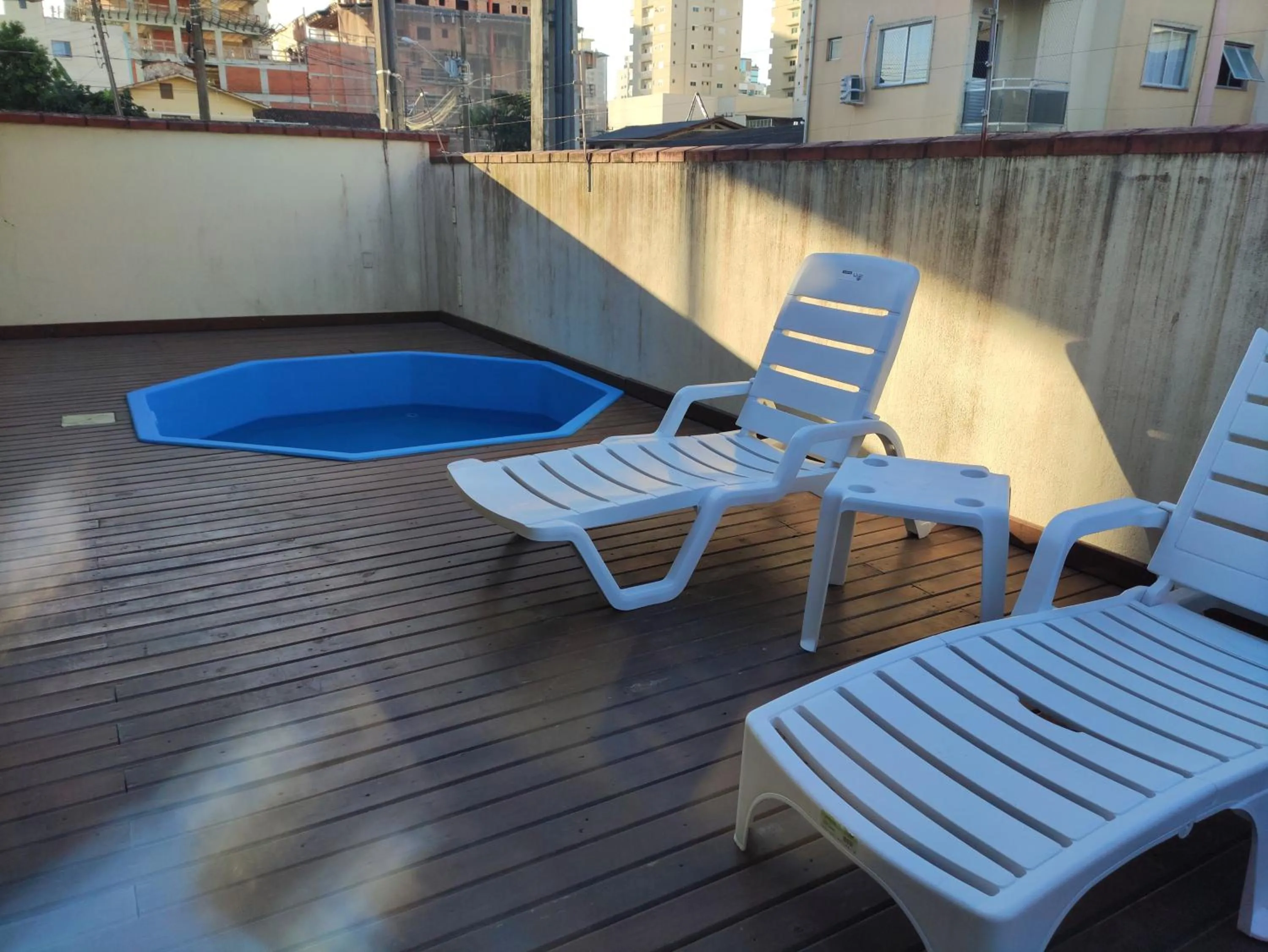 BRUNO KLEMTZ RUA 274 CaSA COM PISCINA PRIVATIVA
