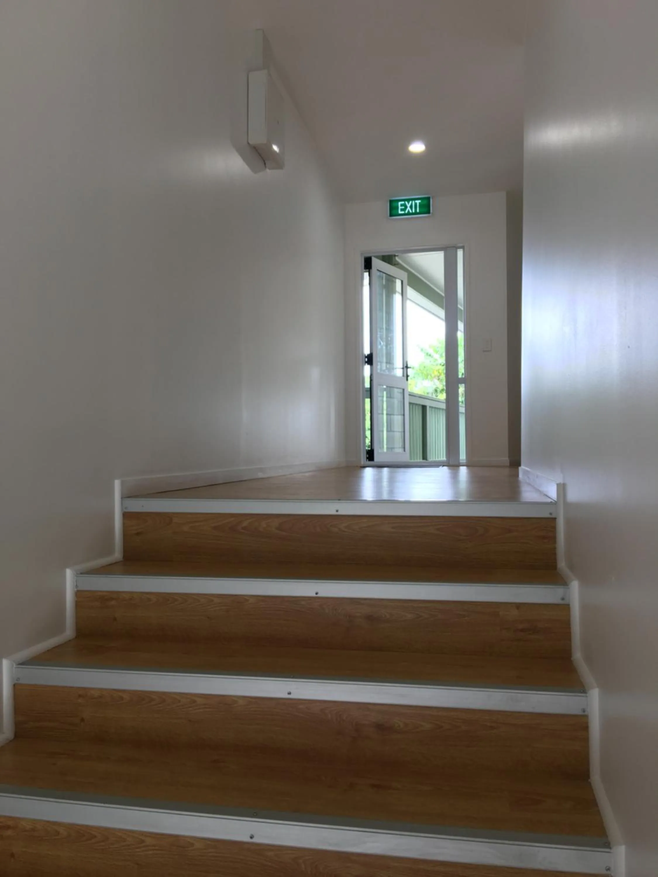 Business facilities in House of Tonga