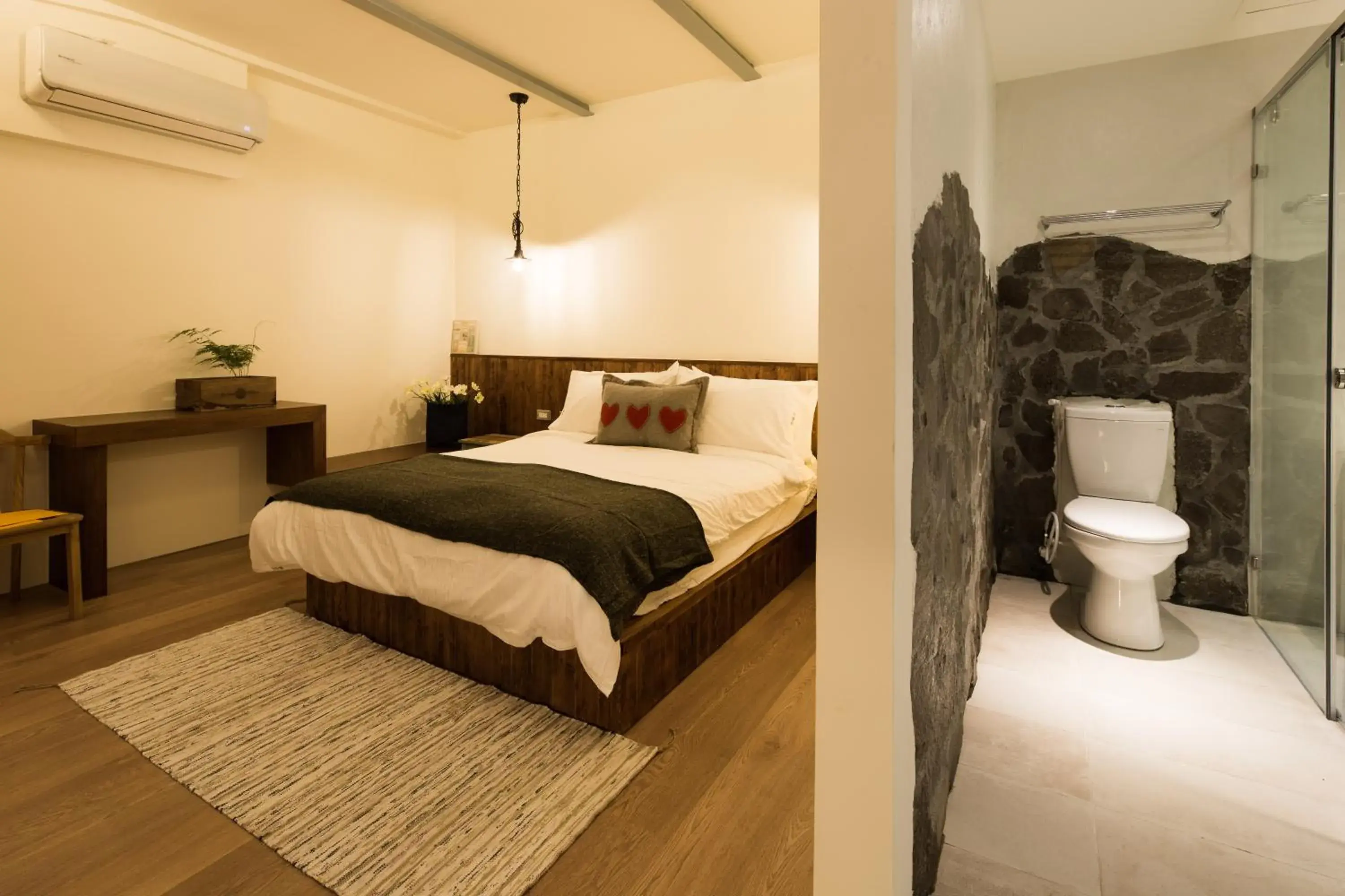 Photo of the whole room, Bed in Haku Beach Days Inn Photo of the whole room, Bed in Haku Beach Days Inn