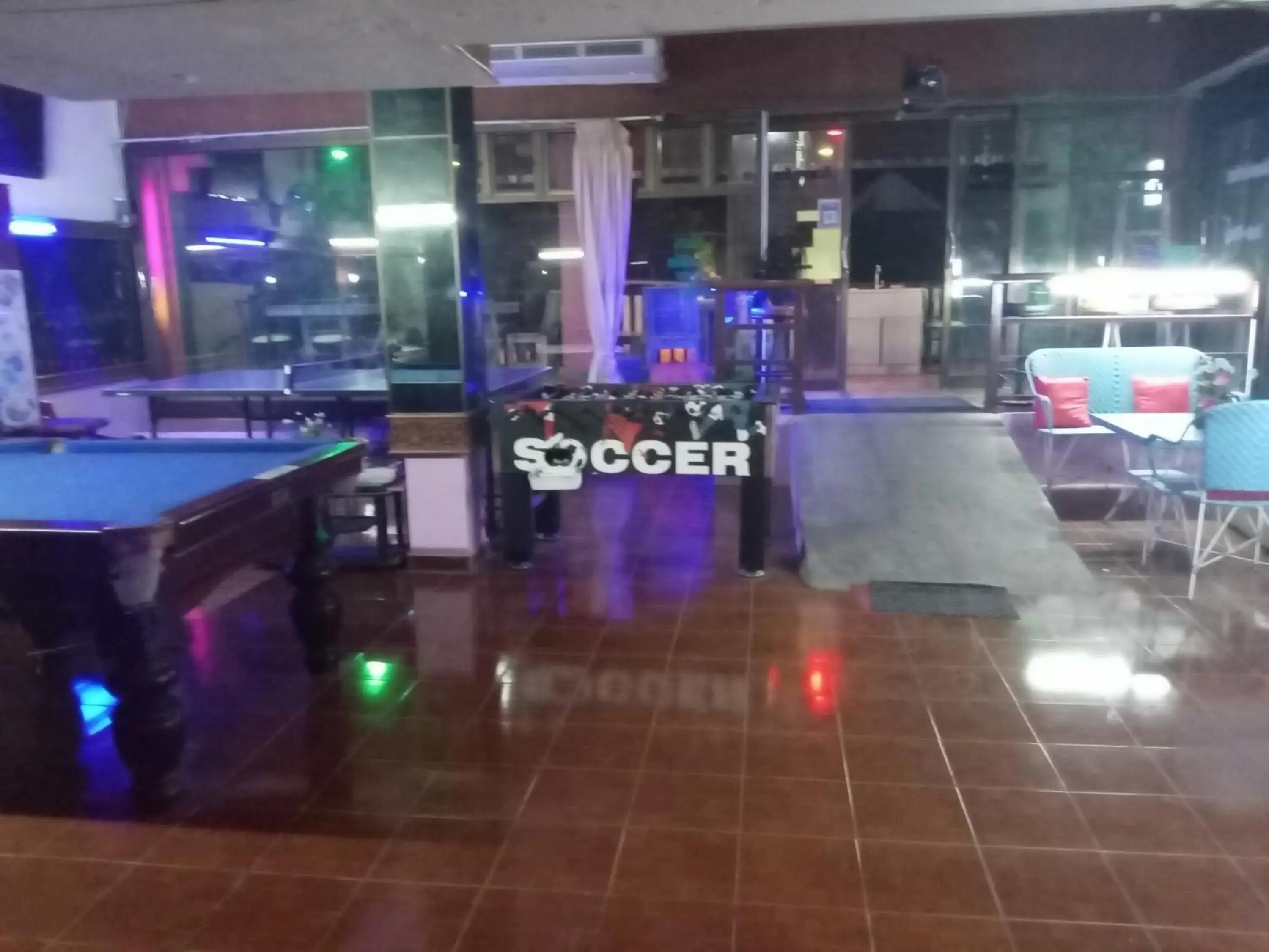 BEN & LEK GUESTHOUSE BEN & LEK GUESTHOUSE