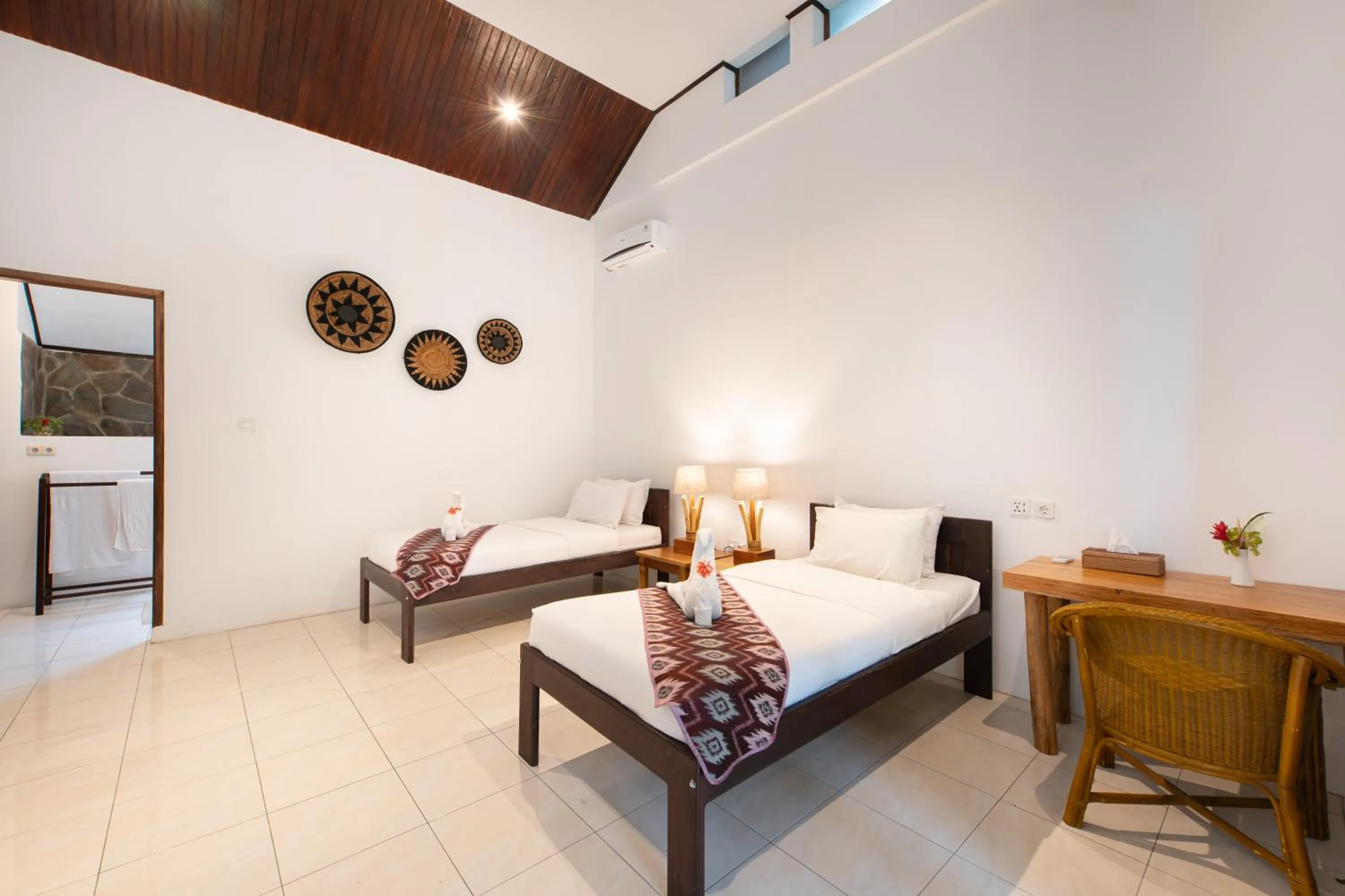 Bedroom, Bed in Murex Dive Resort