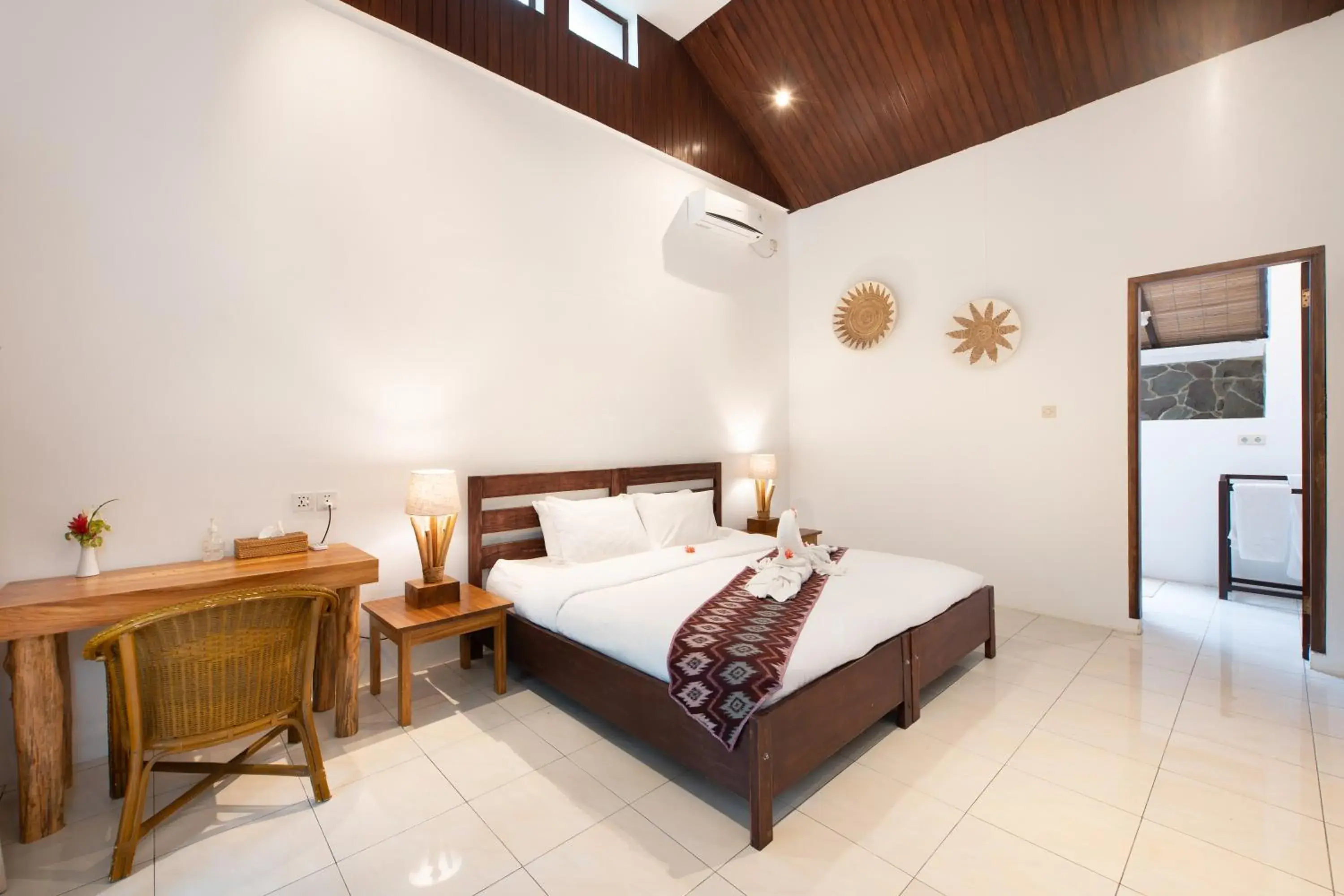 Bedroom, Bed in Murex Dive Resort