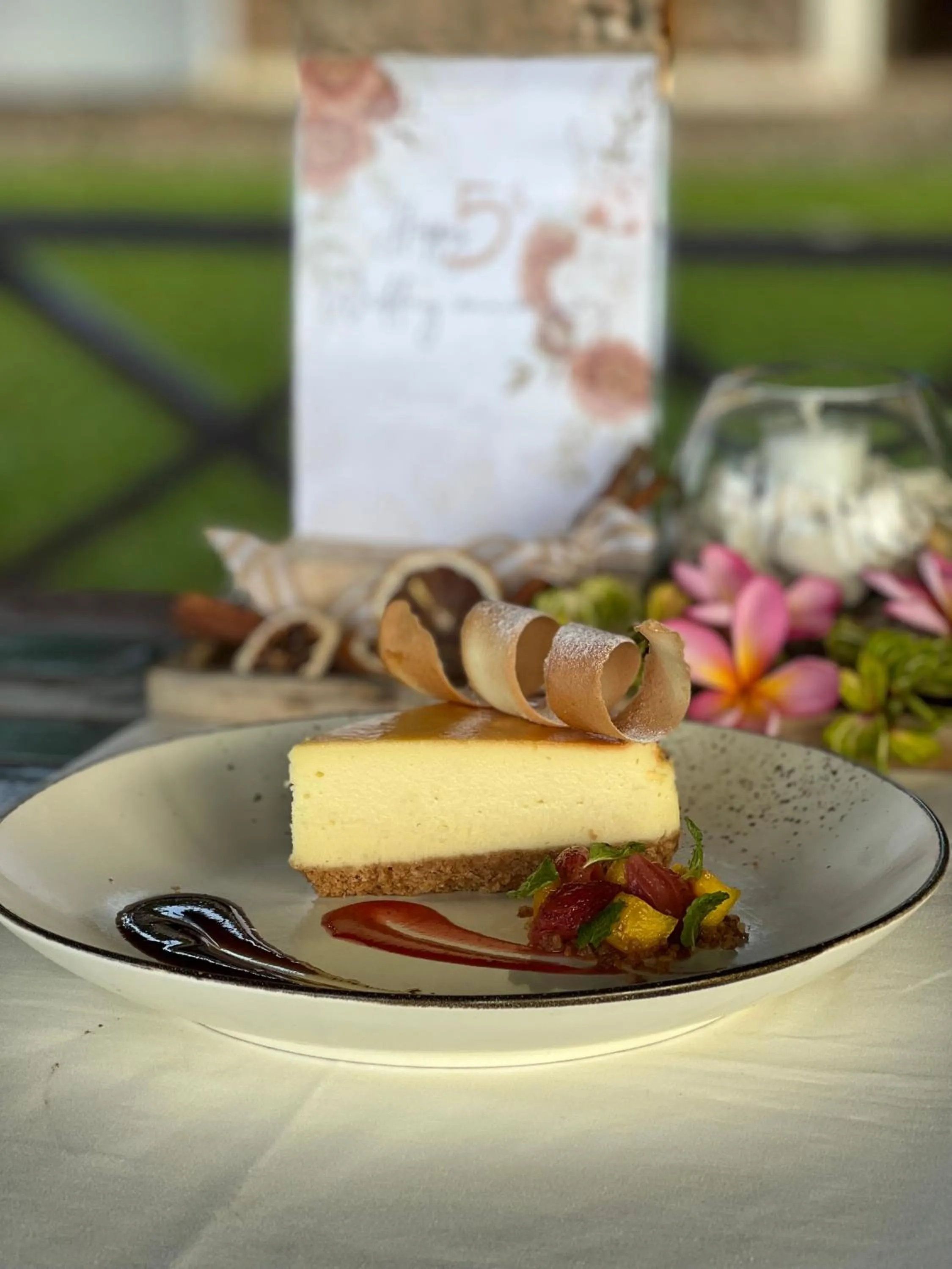 Restaurant/places to eat in Murex Dive Resort