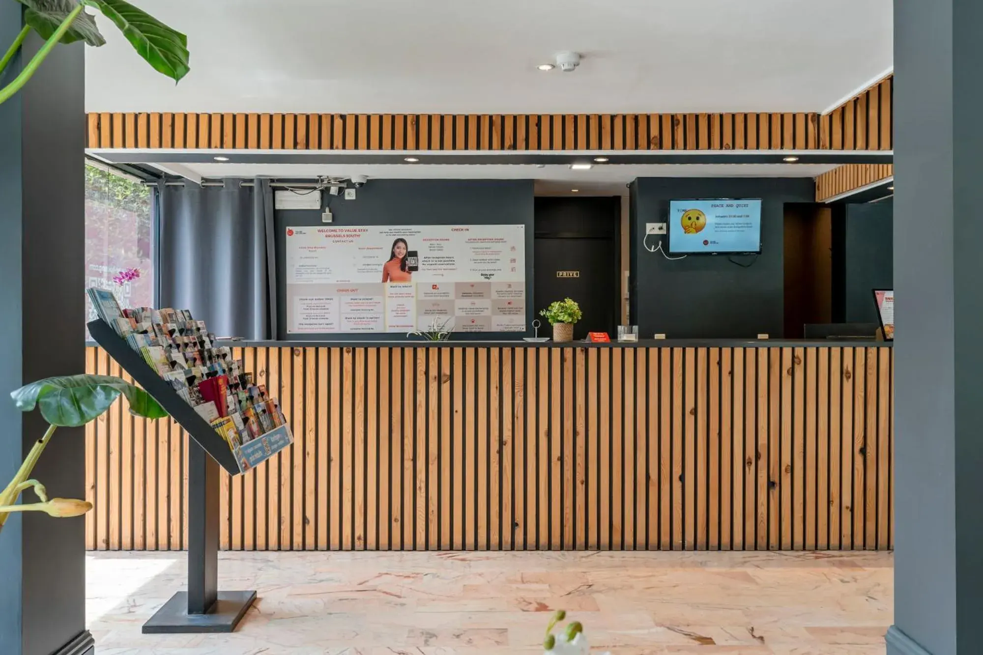 Lobby or reception in Sleep & Go Brussels South Lobby or reception in Sleep & Go Brussels South