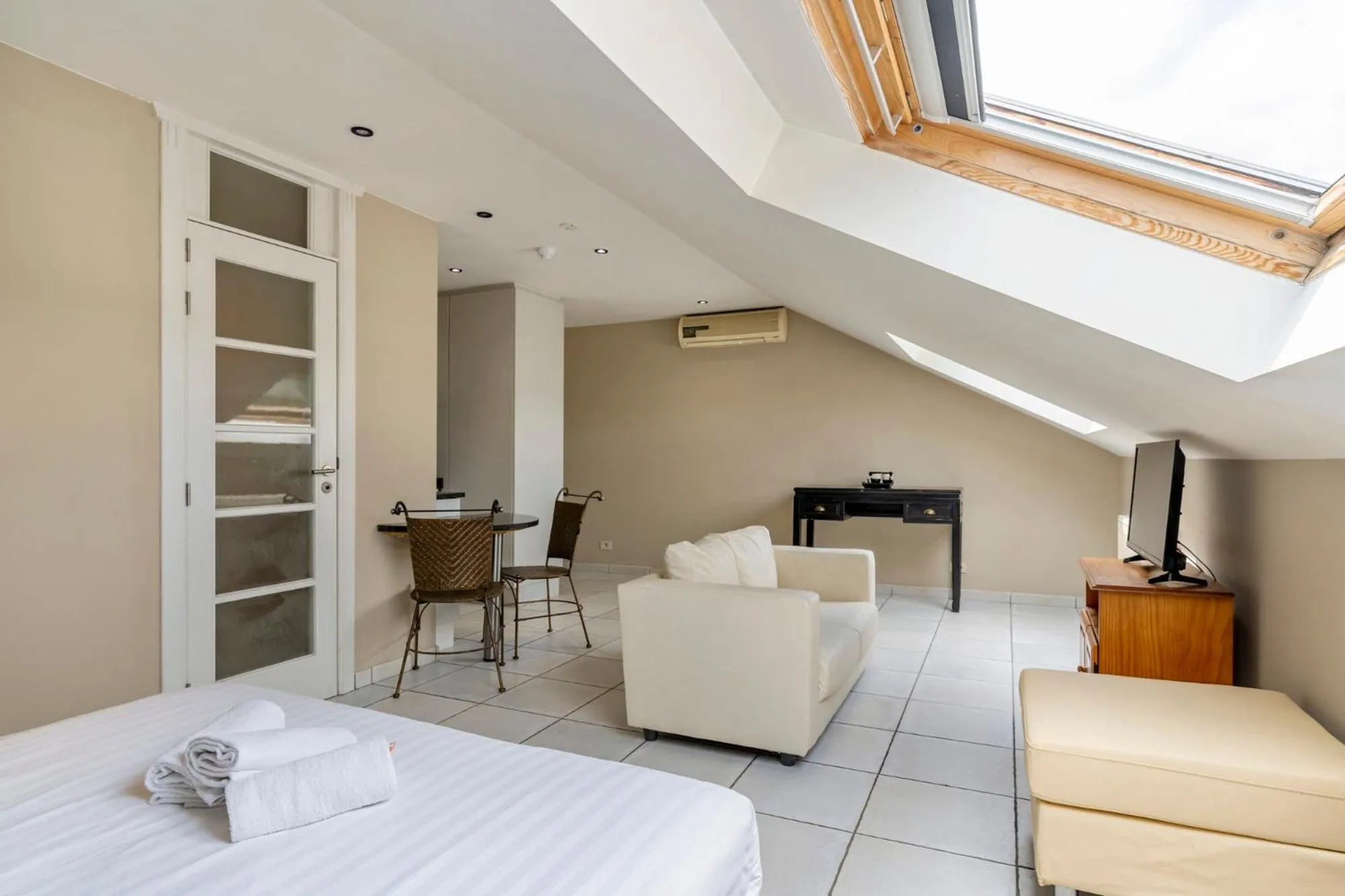 Bed in Sleep & Go Brussels South