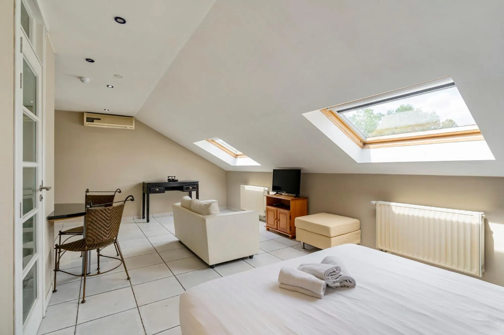 Bed in Sleep & Go Brussels South