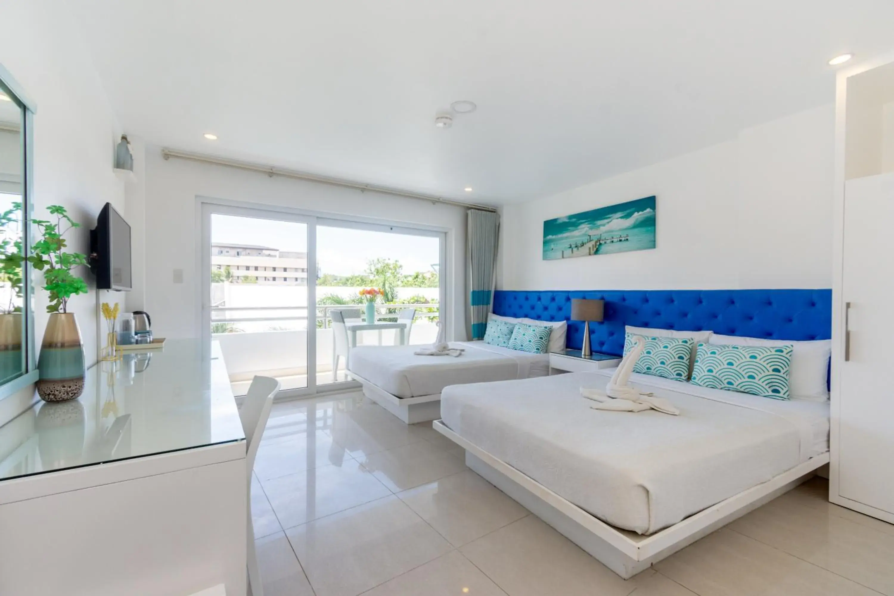 Photo of the whole room, Bed in Indila Boracay Photo of the whole room, Bed in Indila Boracay