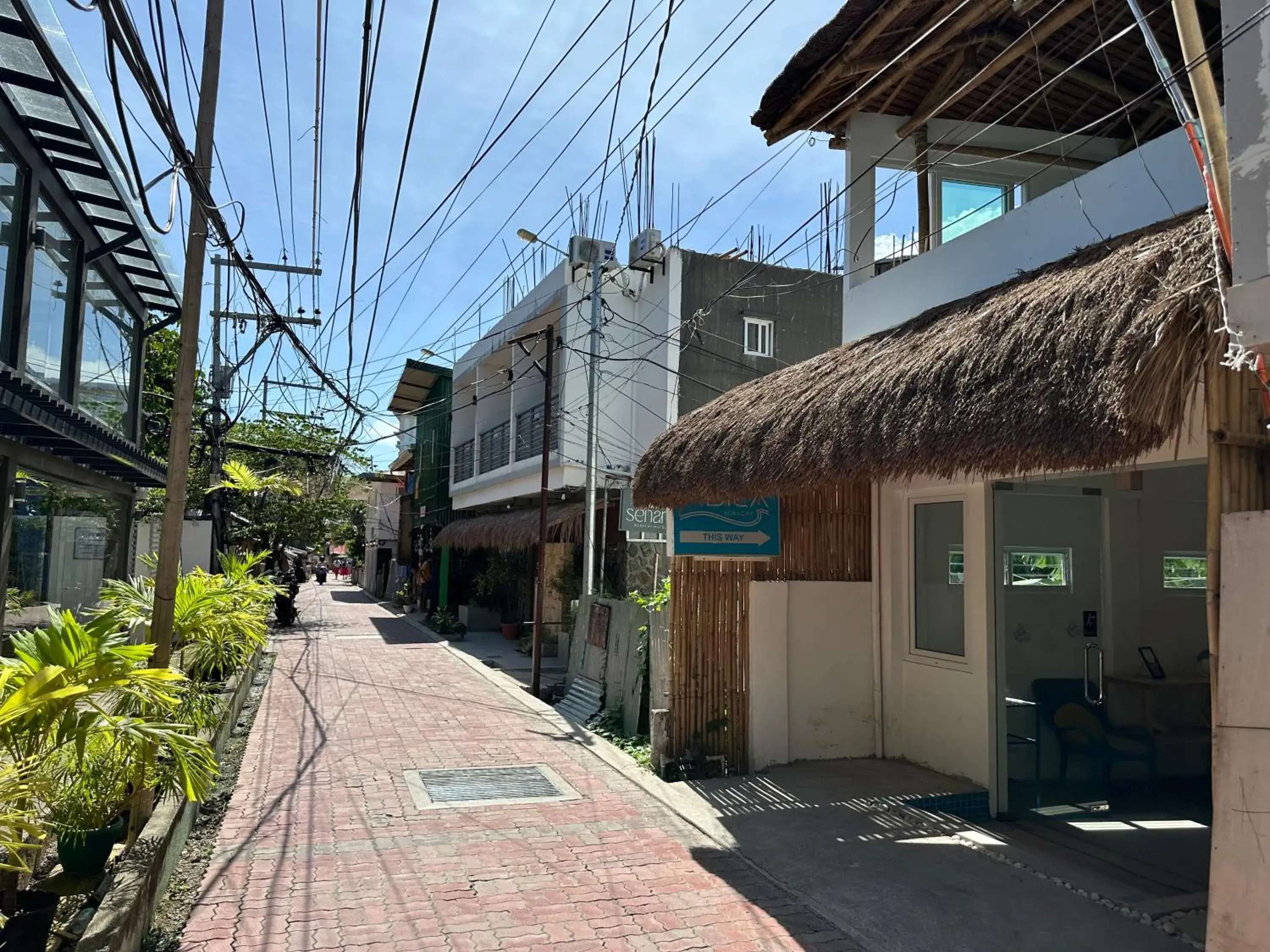 Facade/entrance in Indila Boracay Facade/entrance in Indila Boracay