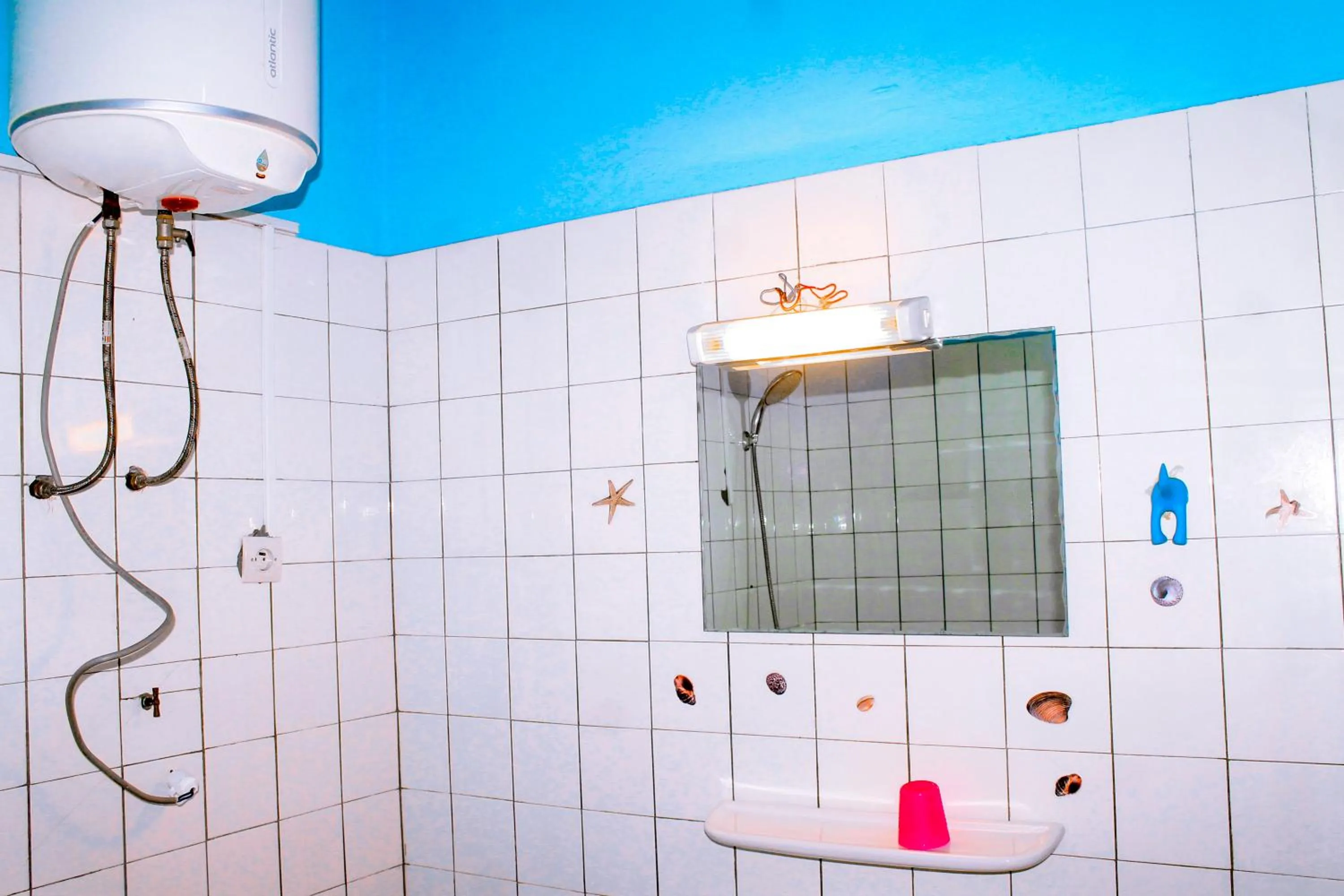 Bathroom in Hotel Ganiela