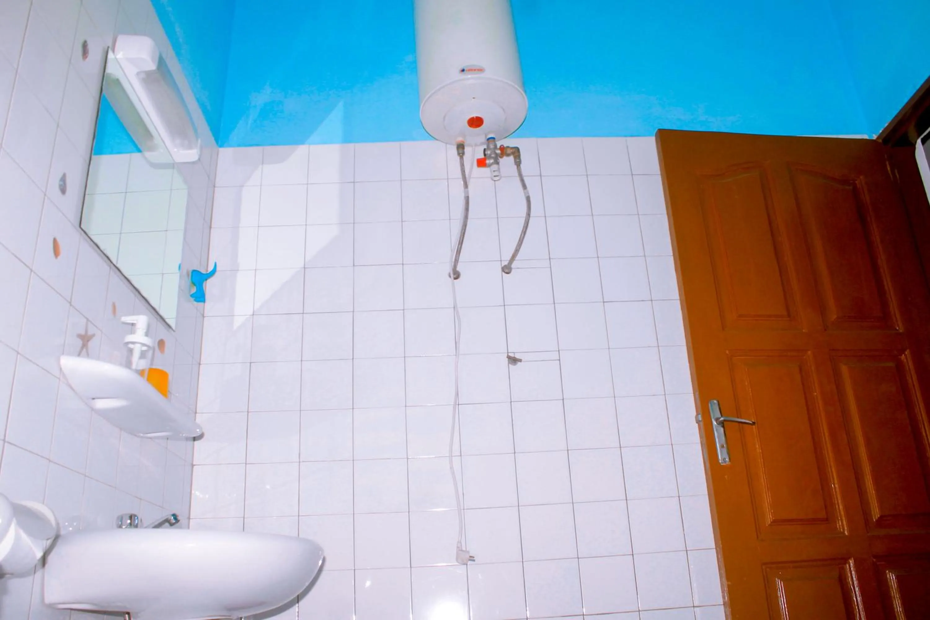 Bathroom in Hotel Ganiela