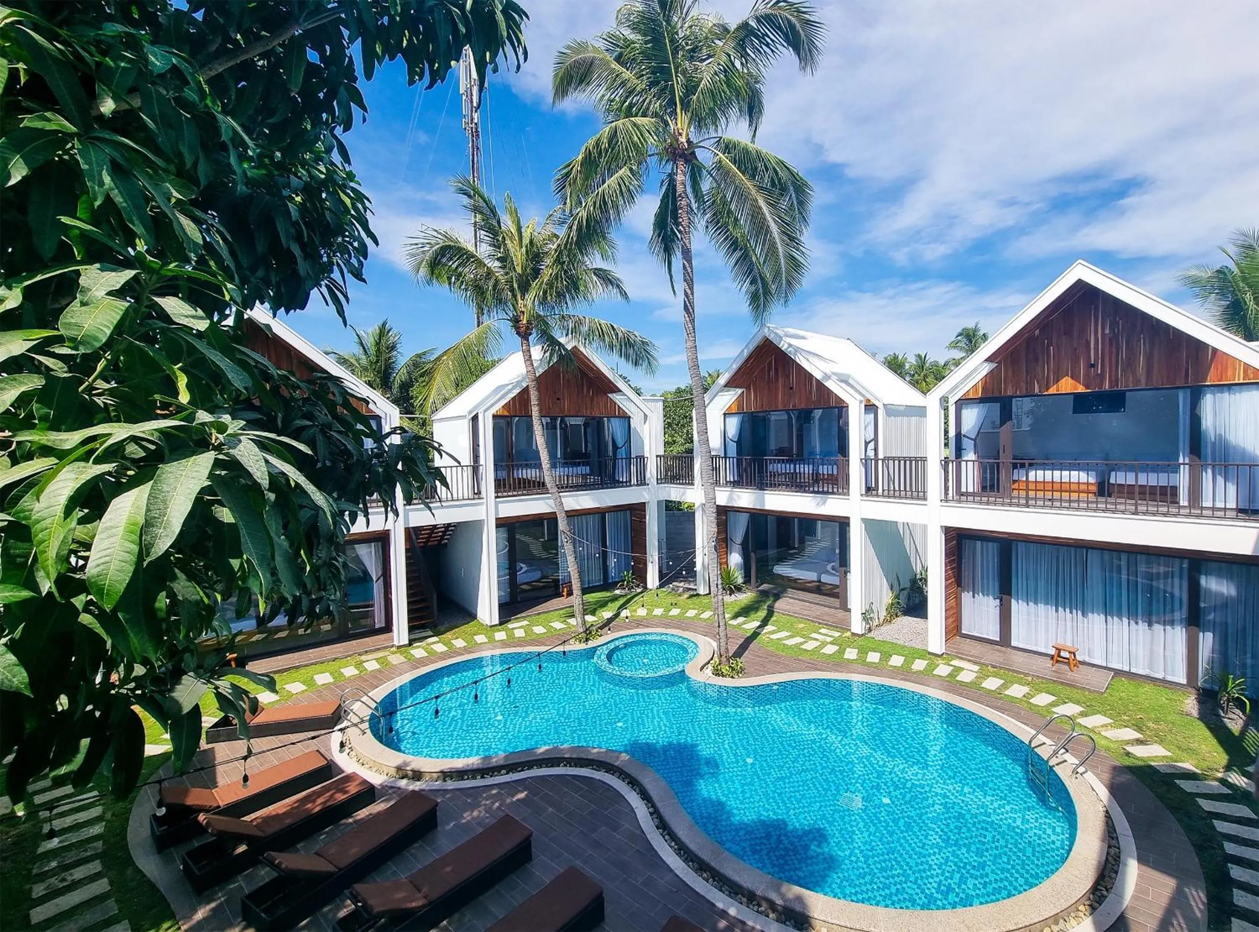 Swimming pool in Tuong Vy Boutique Hotel Mui Ne