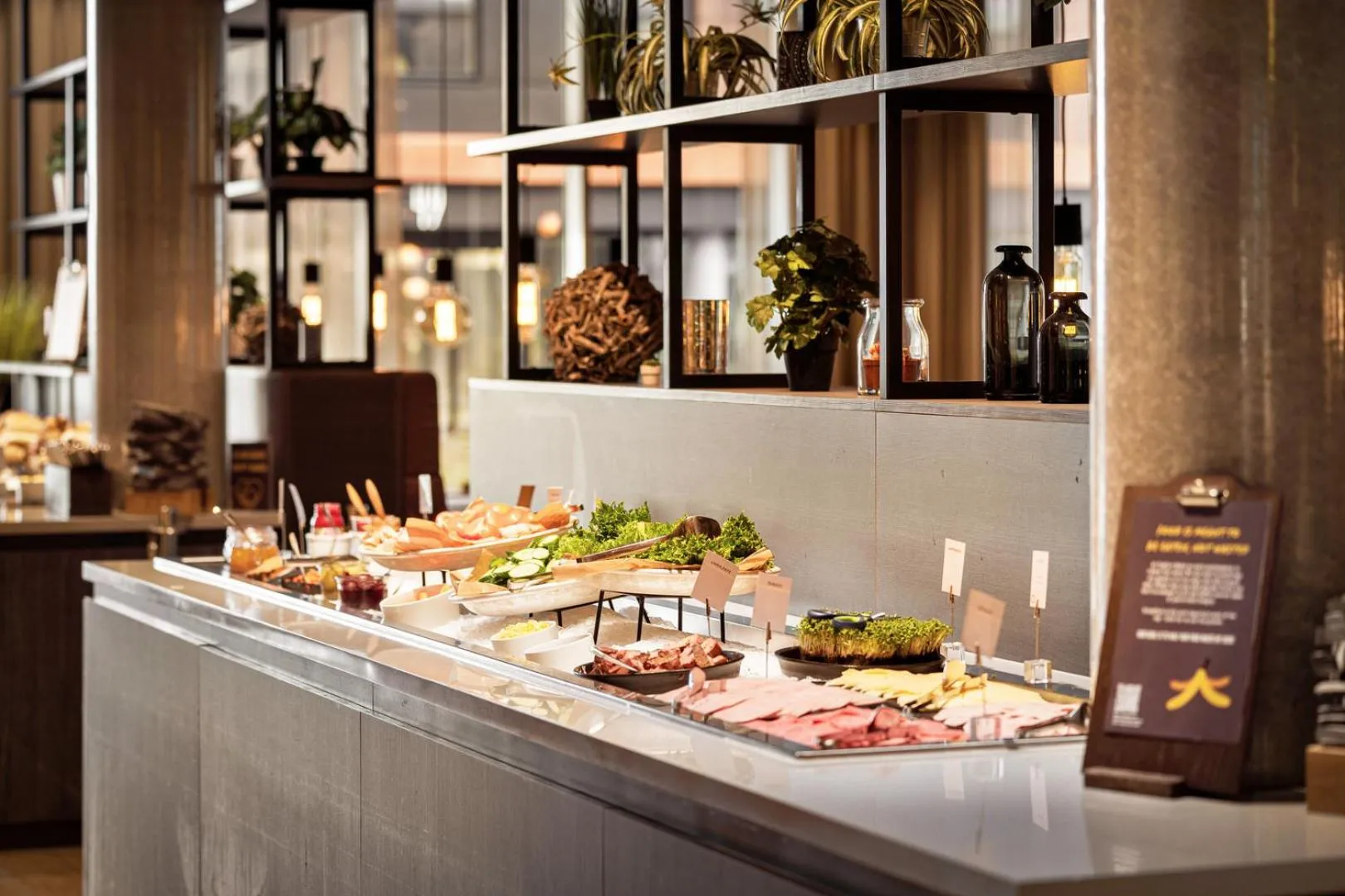 Breakfast in Comfort Hotel Bergen Airport