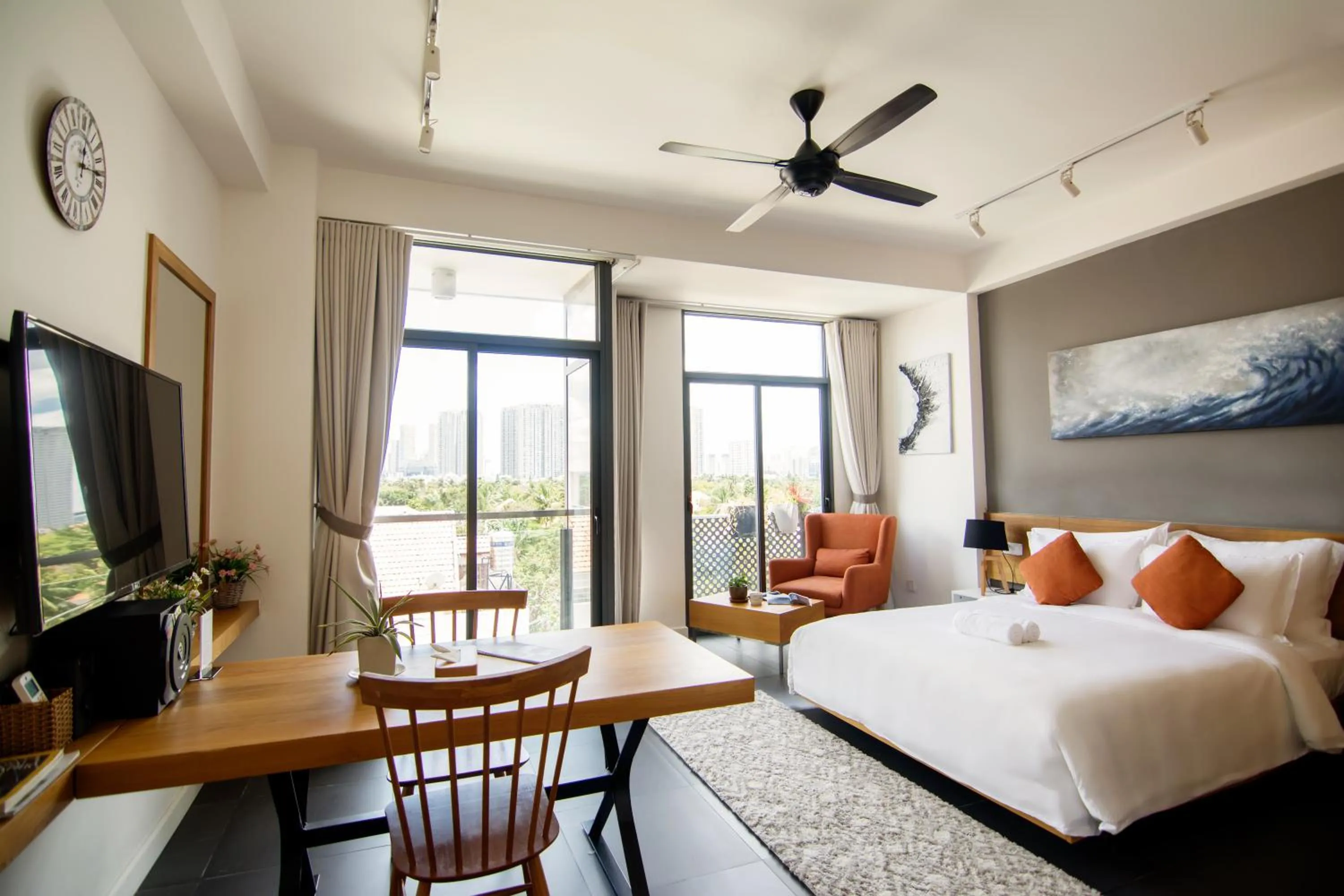 Living room, Bed in Sen Boutique House By 5H