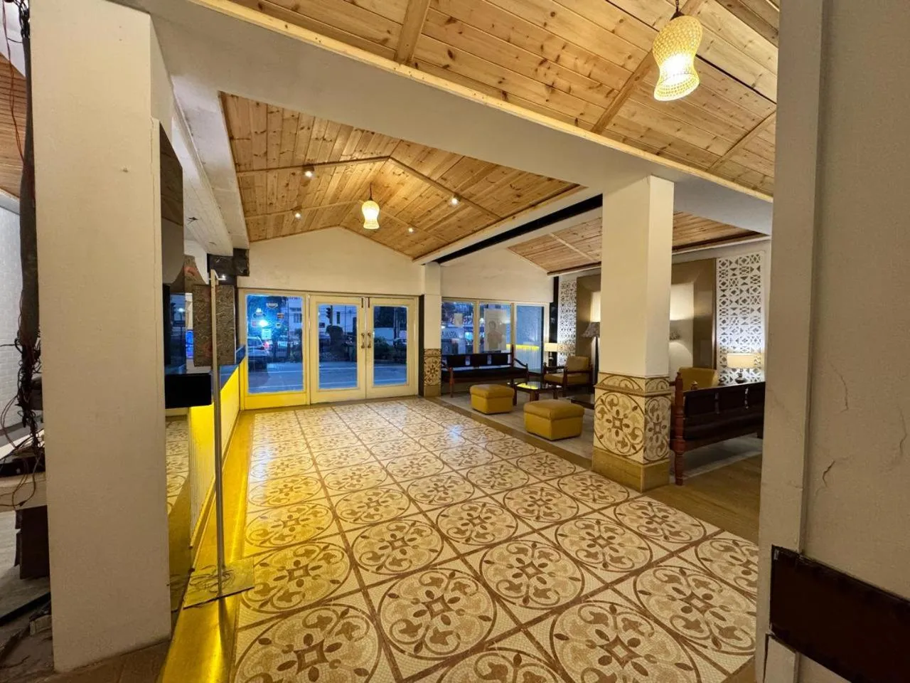 Hotel Ajanta Continental