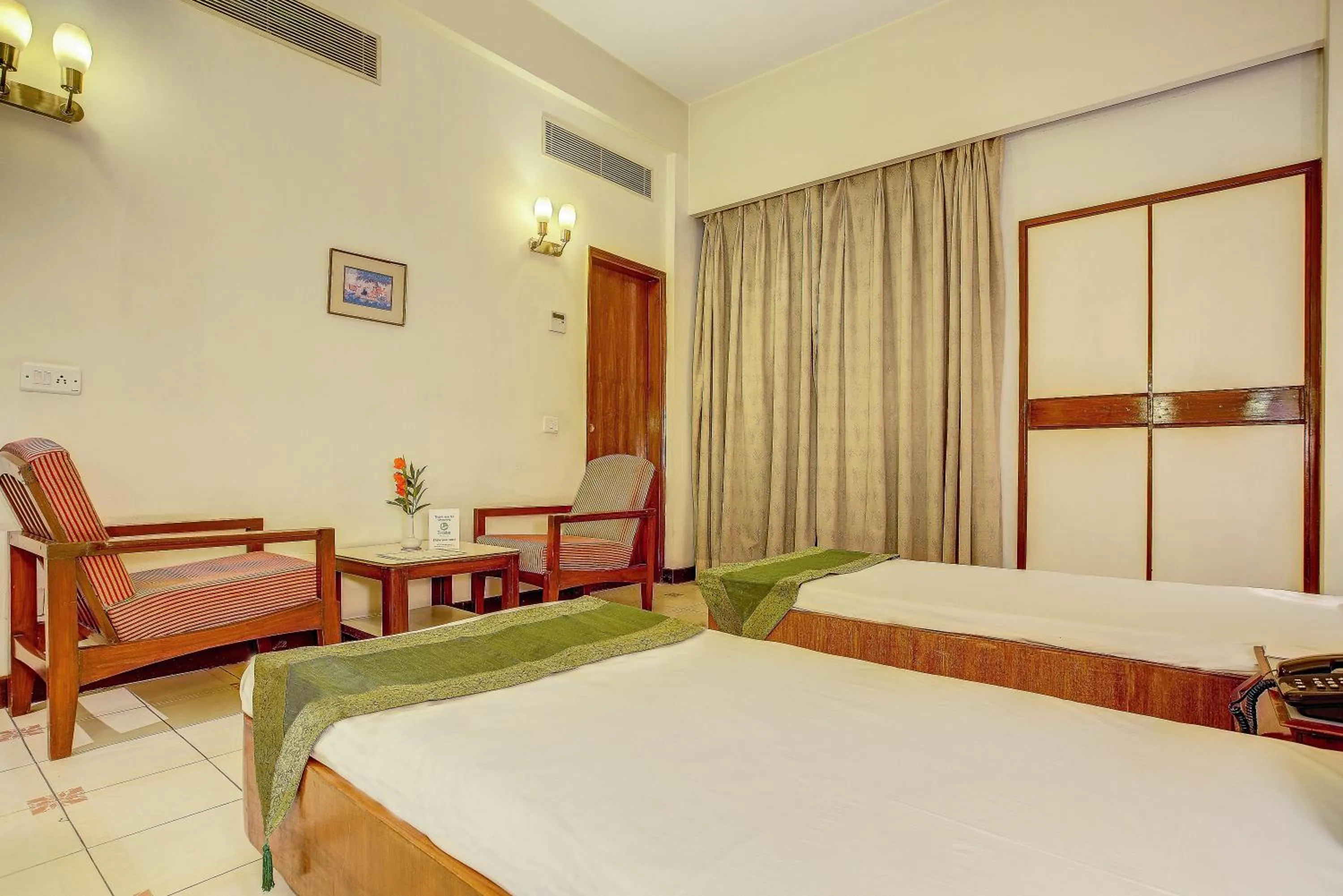 Bedroom, Bed in Hotel Ajanta Continental