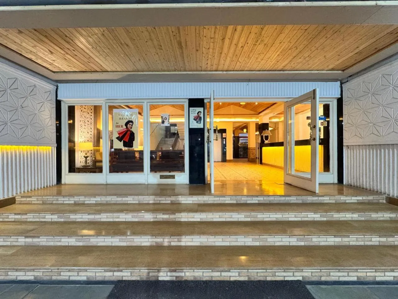 Hotel Ajanta Continental