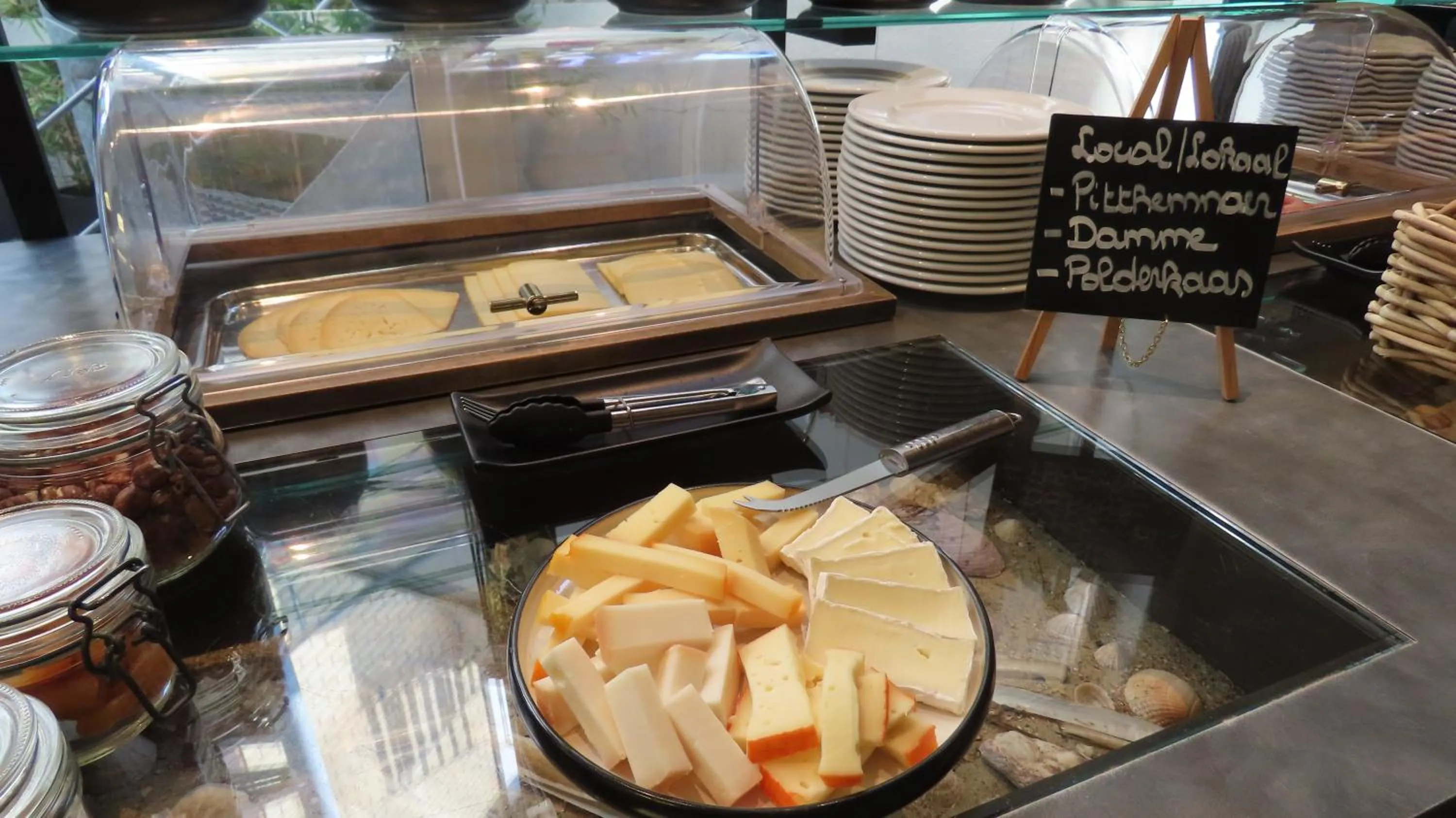 Restaurant/places to eat in Hotel Adagio