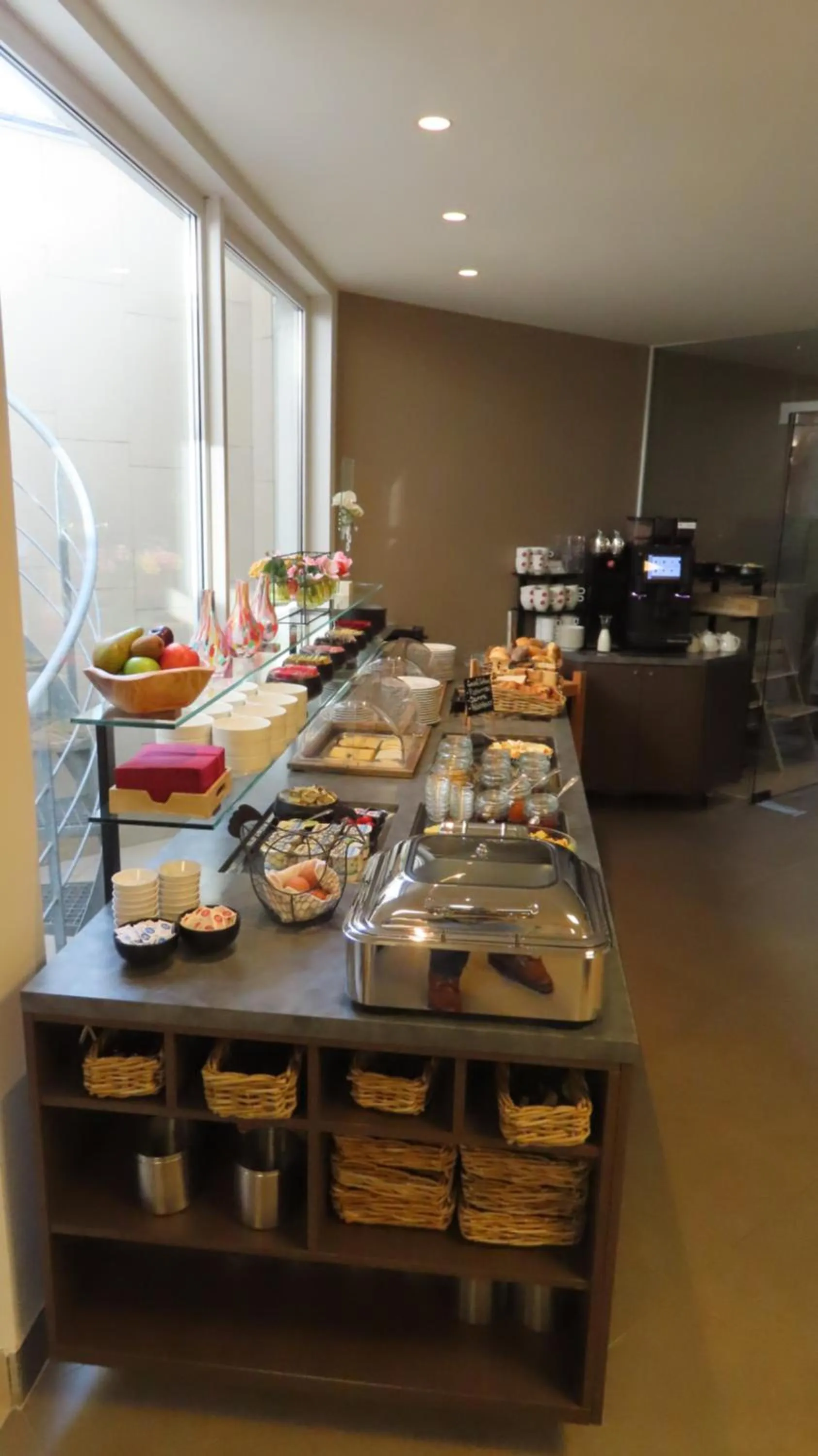 Restaurant/places to eat in Hotel Adagio