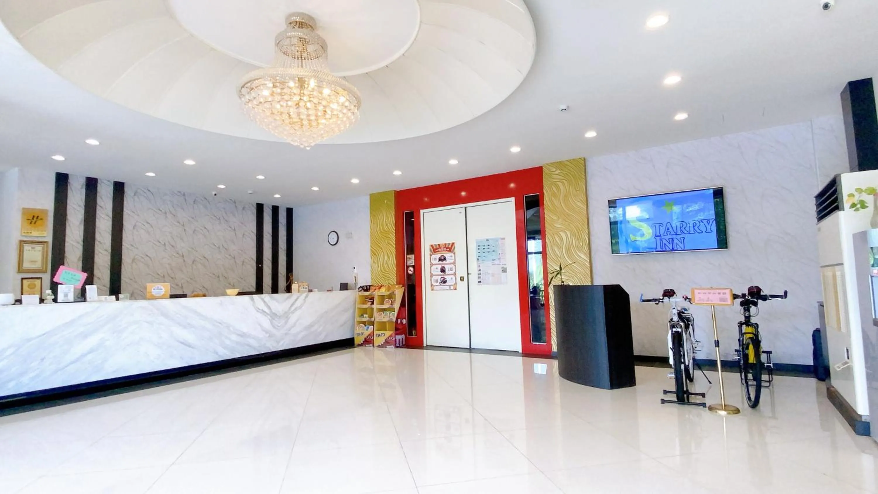 Property building, Bed in Starry Inns