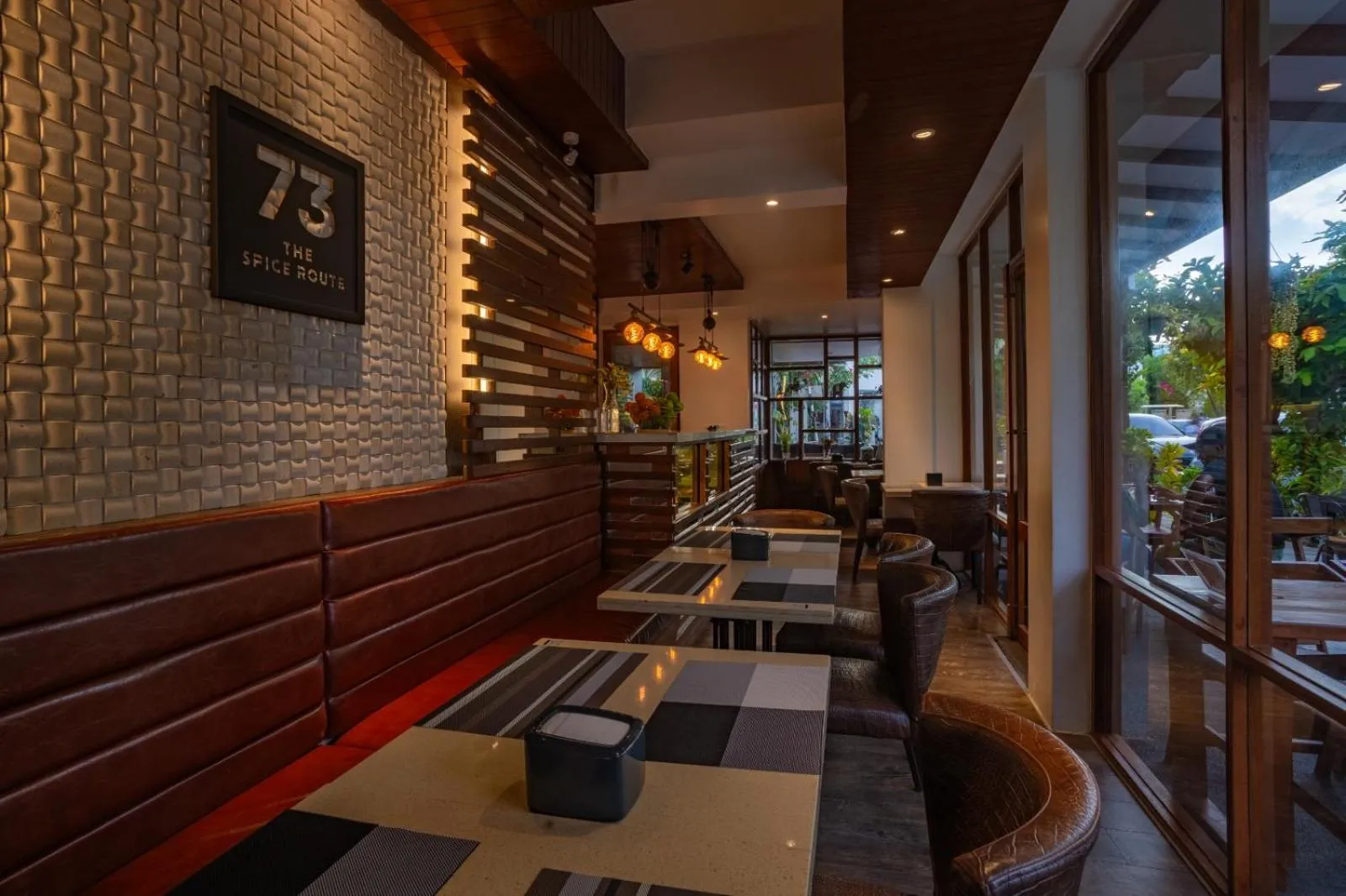 Restaurant/places to eat in Express Inn at Hulhumale