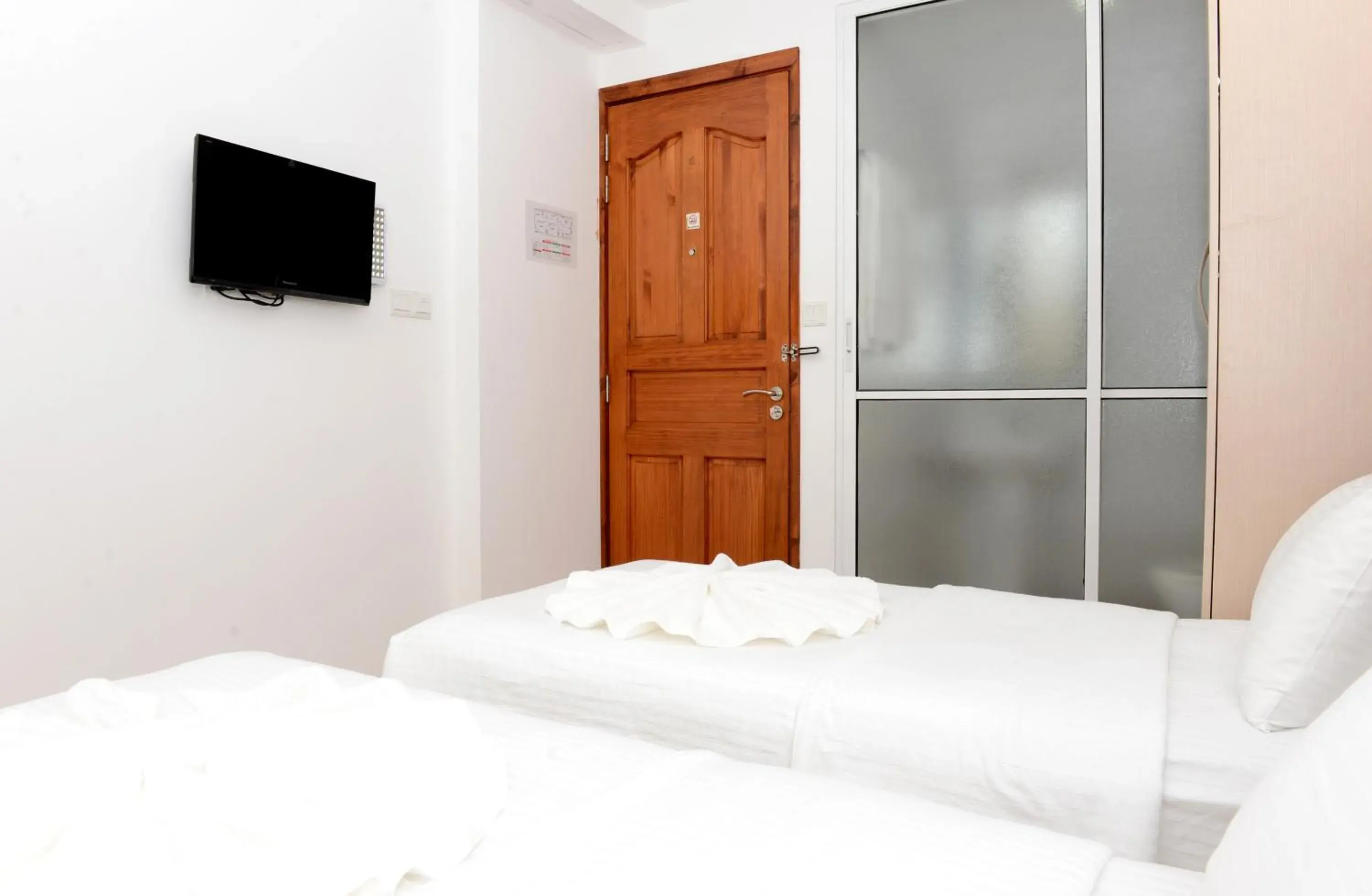 City view, Bed in Express Inn at Hulhumale City view, Bed in Express Inn at Hulhumale