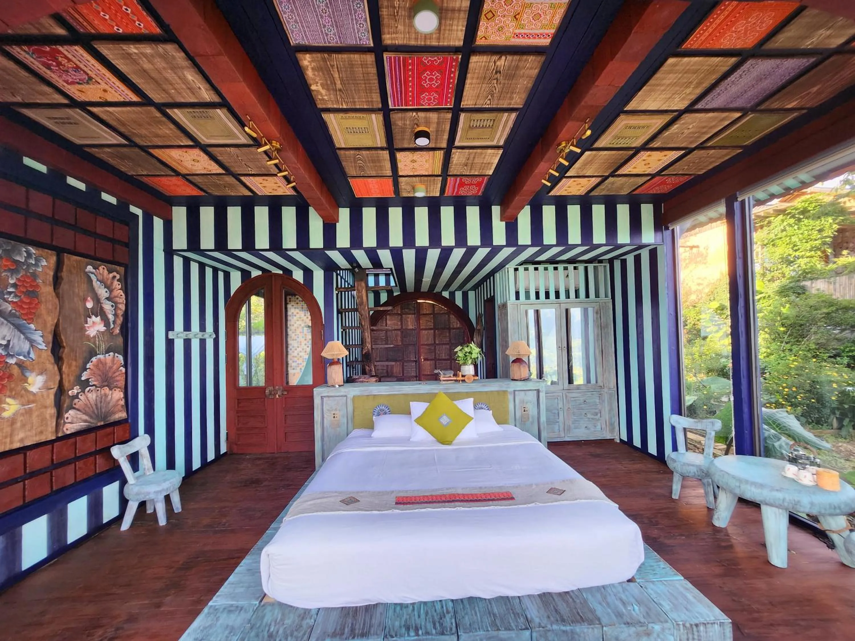 Bed in Sapa Clay House - Mountain Retreat