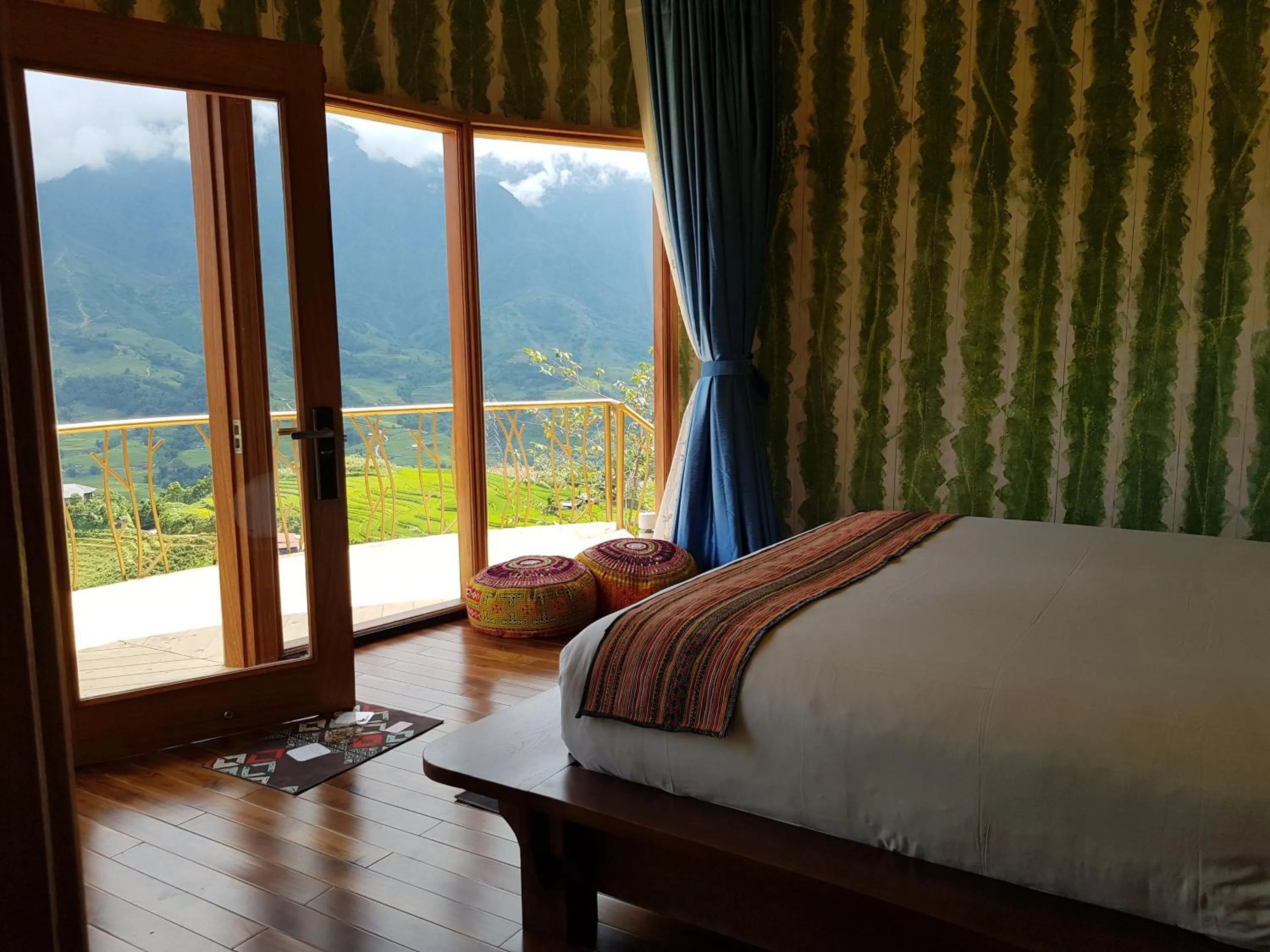 Mountain view, Bed in Sapa Clay House - Mountain Retreat