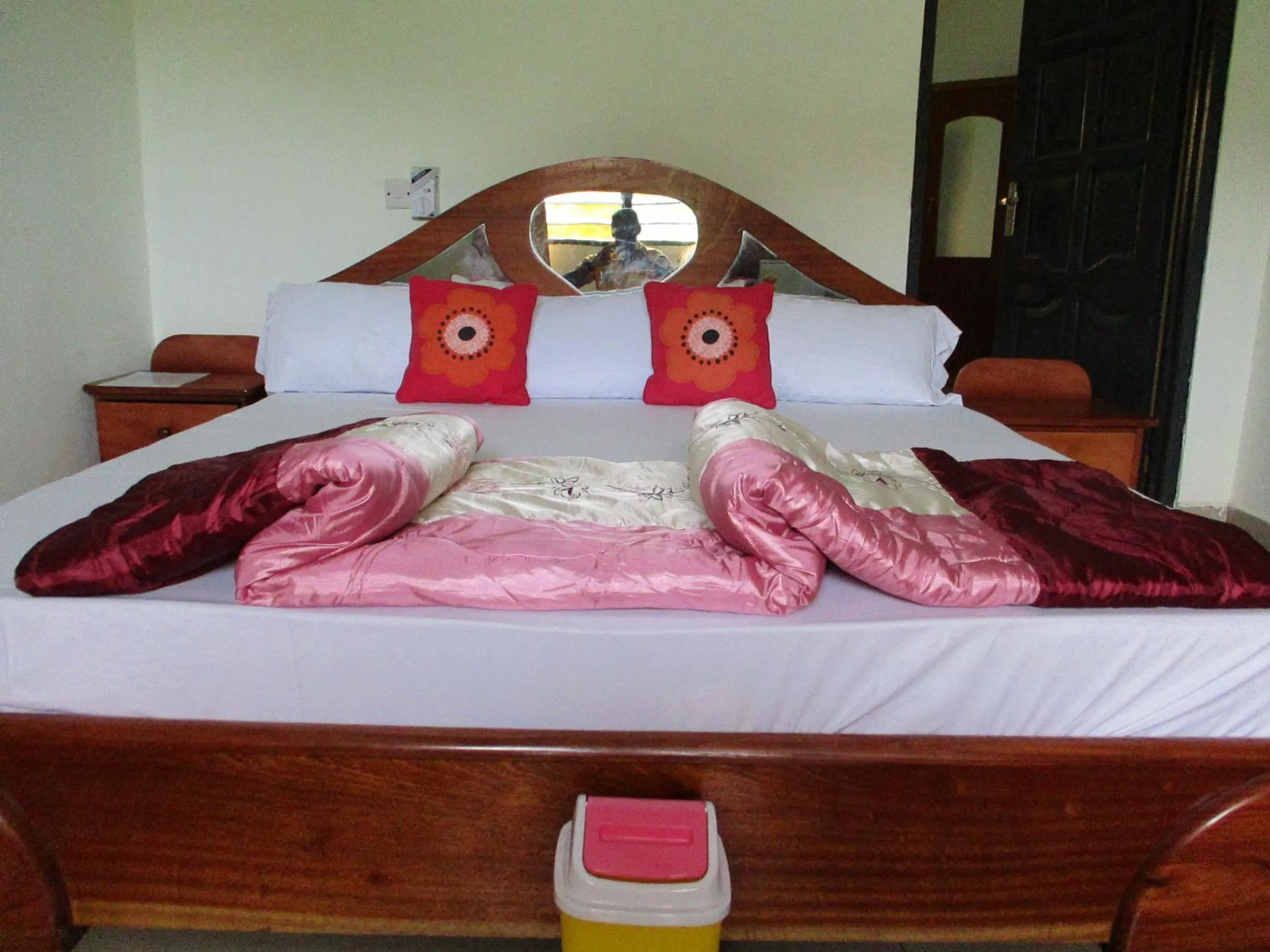 Bed in Paradise Ocean Resort
